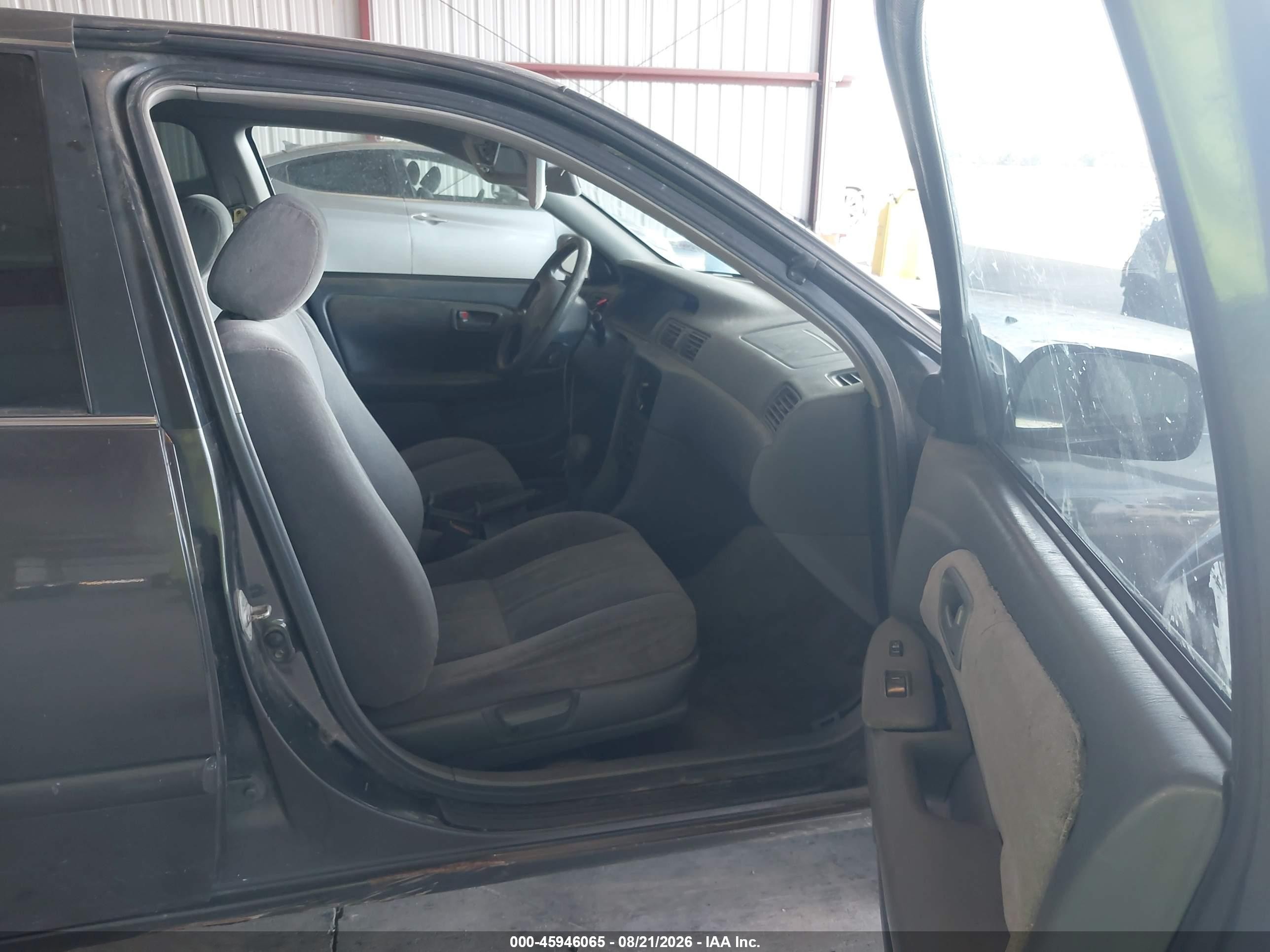 2001 Toyota Camry Le V6 Gray vin: JT2BF22K110339958