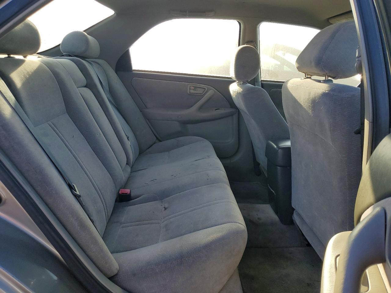 1998 Toyota Camry Le V6 Silver vin: JT2BF22K1W0112230