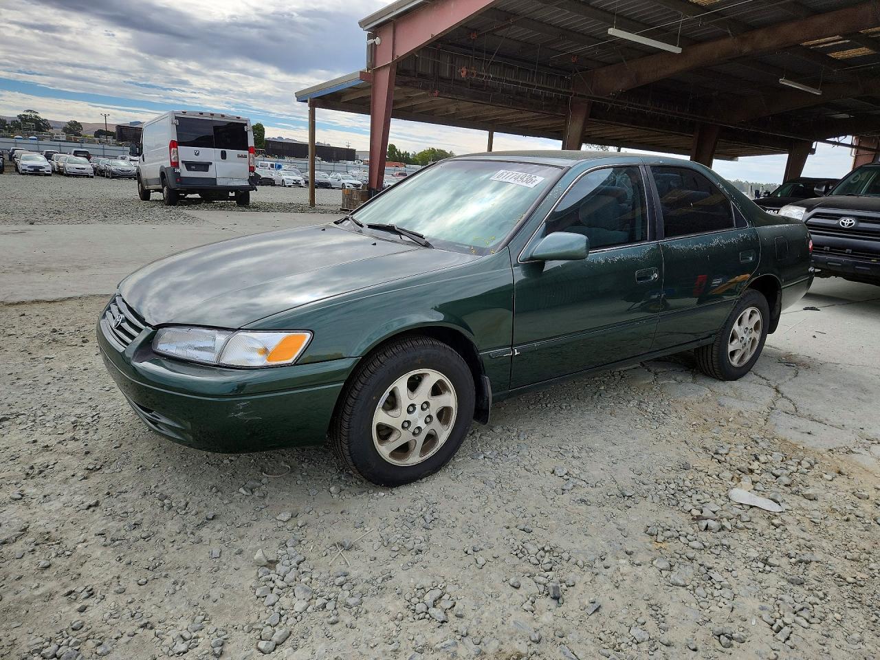 1999 Toyota Camry Le V6 Green vin: JT2BF22K1X0181601