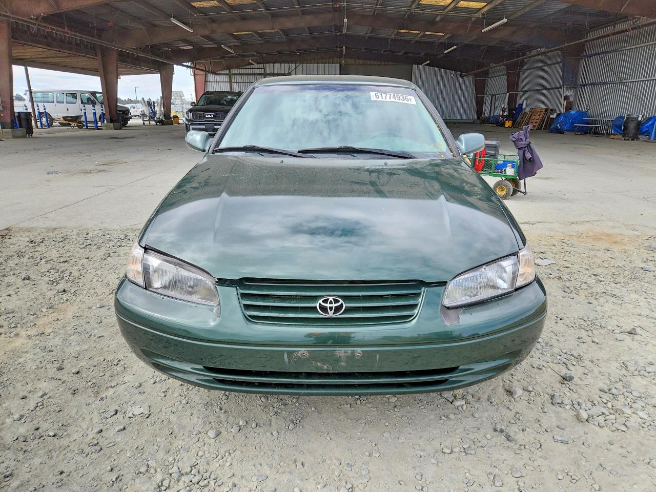 1999 Toyota Camry Le V6 Green vin: JT2BF22K1X0181601
