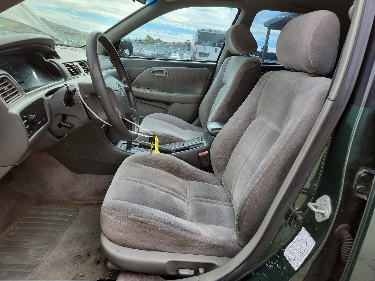 1999 Toyota Camry Le V6 Green vin: JT2BF22K1X0181601