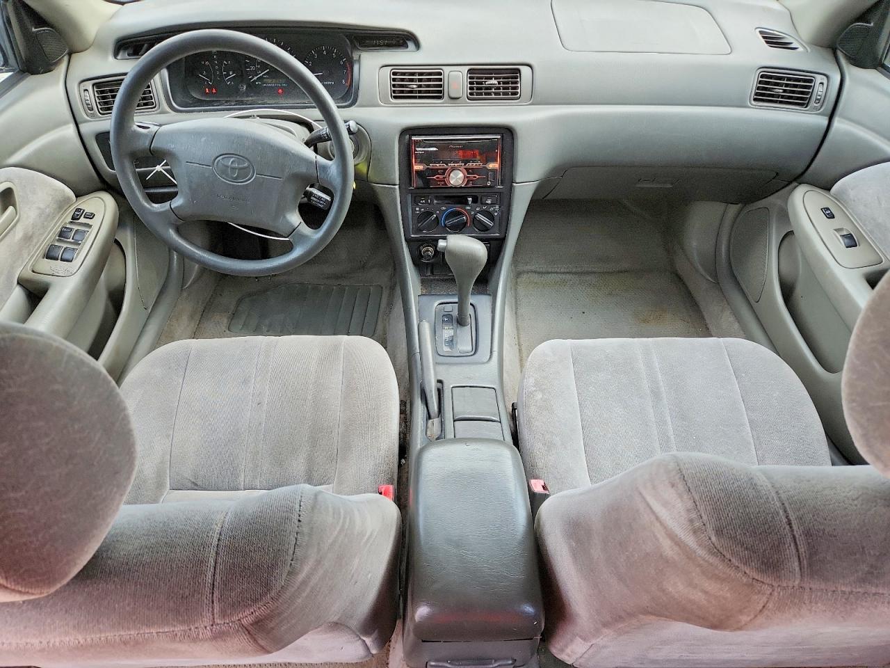 1999 Toyota Camry Le V6 Green vin: JT2BF22K1X0181601