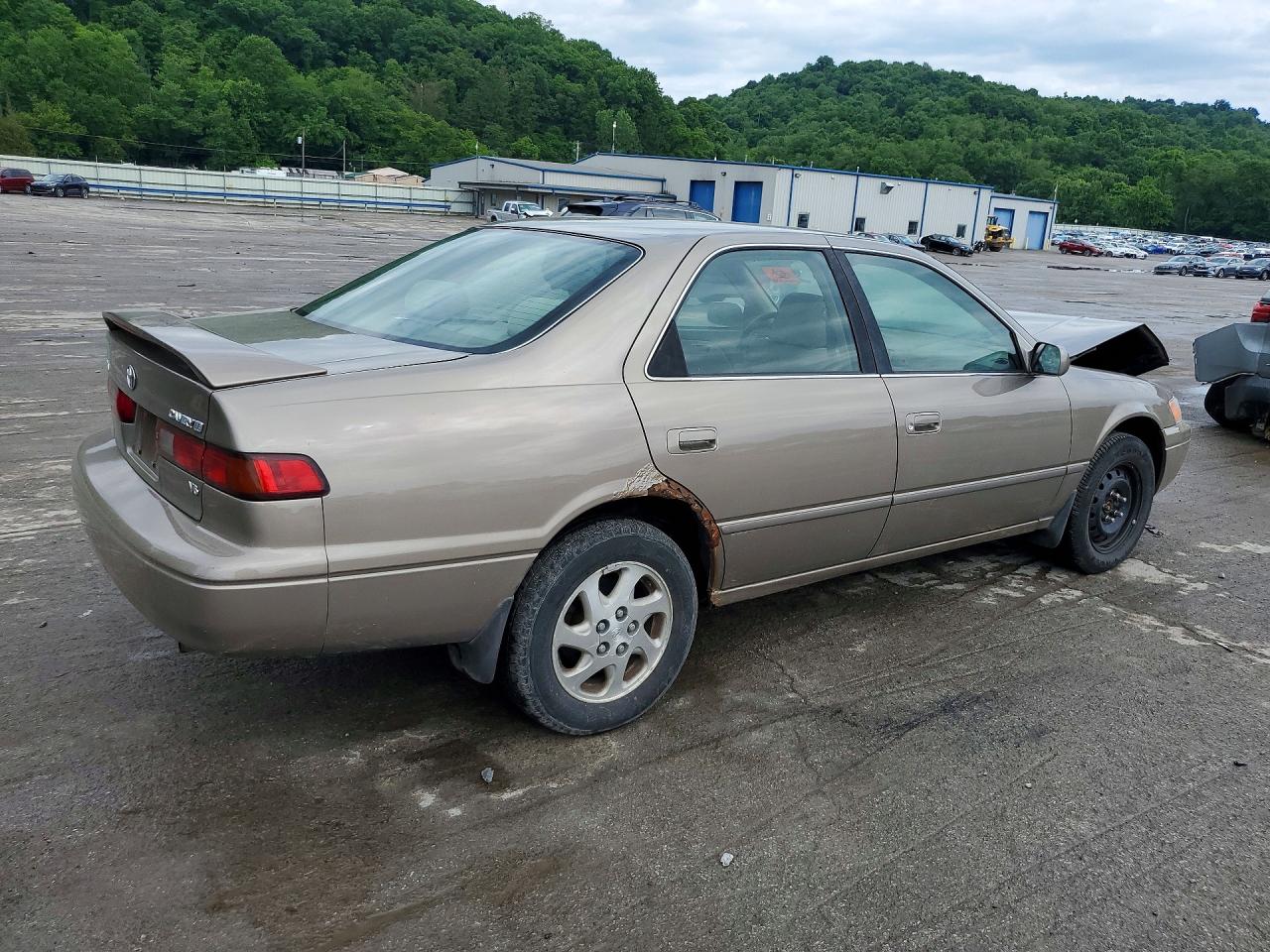 1999 Toyota Camry Le/xle Tan vin: JT2BF22K1X0181940