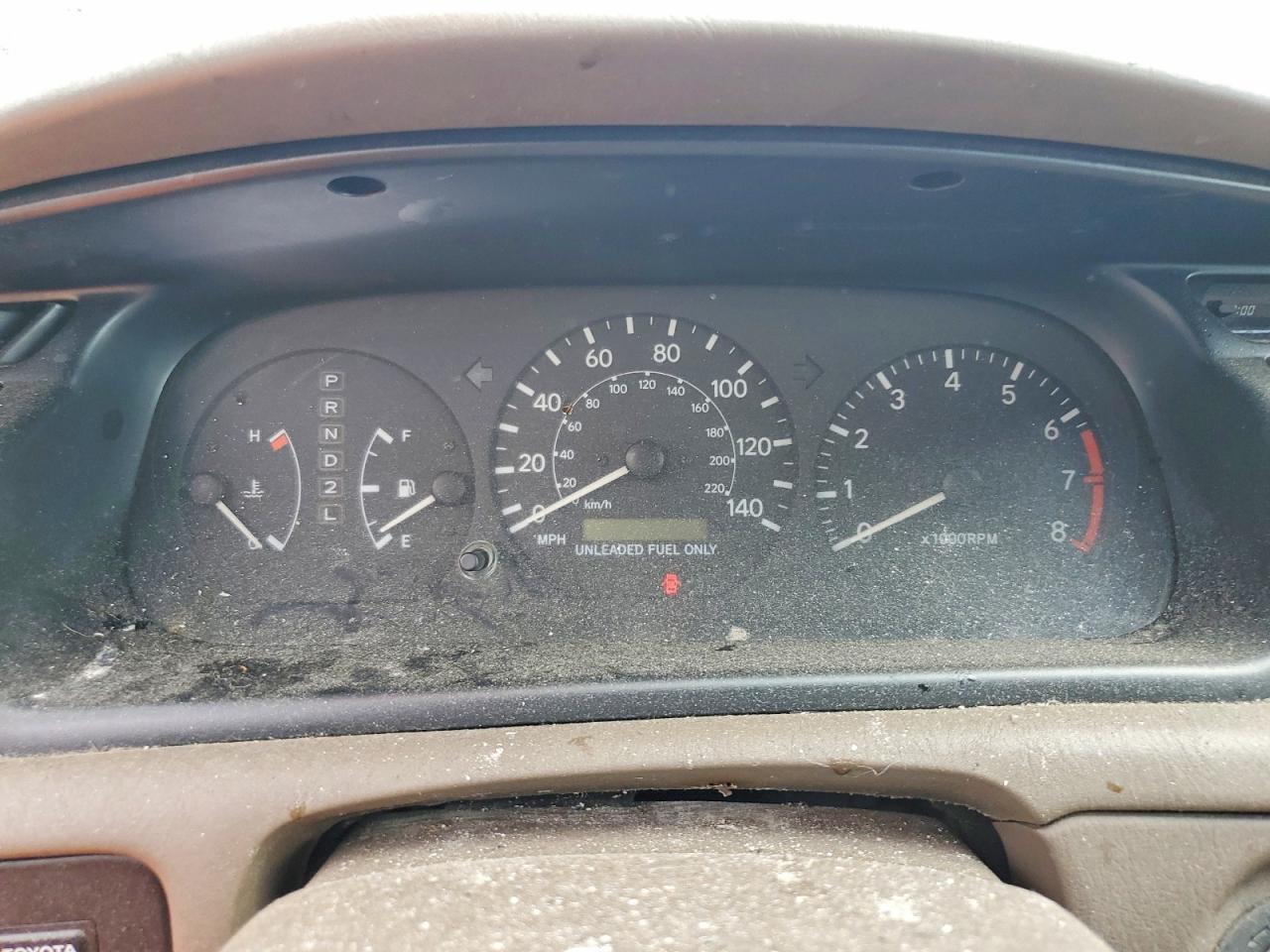 1999 Toyota Camry Le/xle Tan vin: JT2BF22K1X0181940