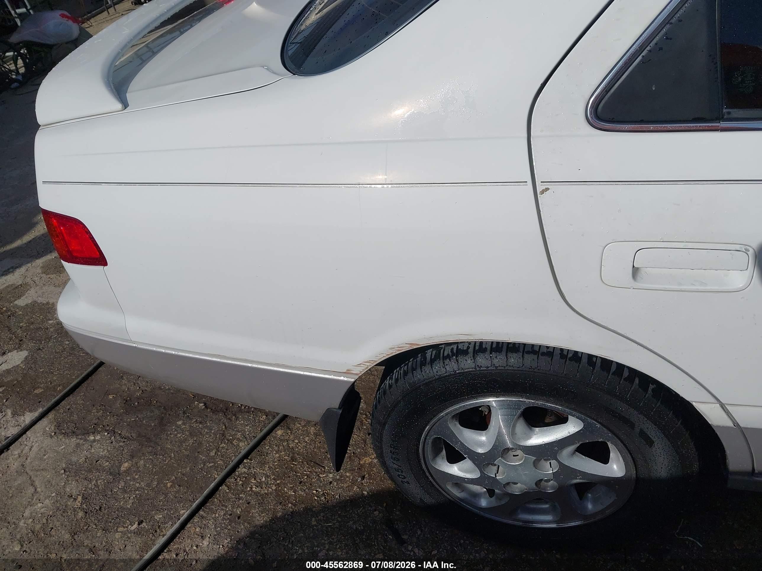 2000 Toyota Camry Le V6 White vin: JT2BF22K1Y0249929