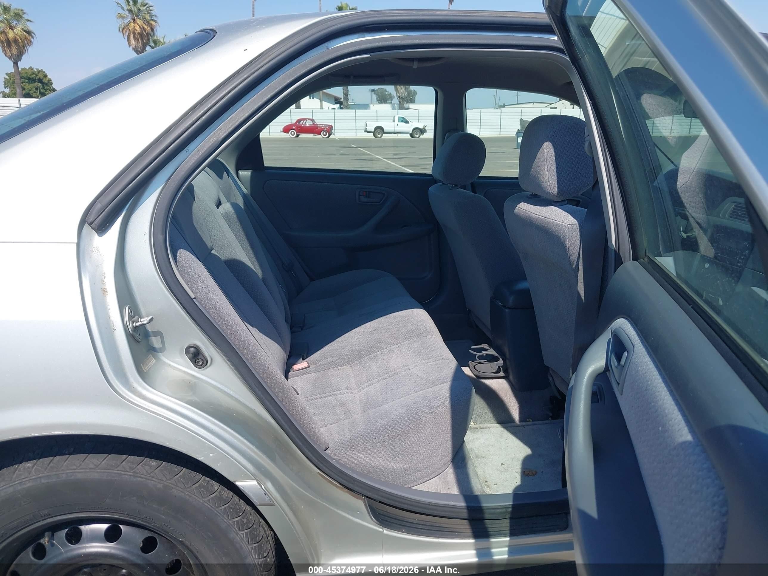 2000 Toyota Camry Le V6 Silver vin: JT2BF22K1Y0254547
