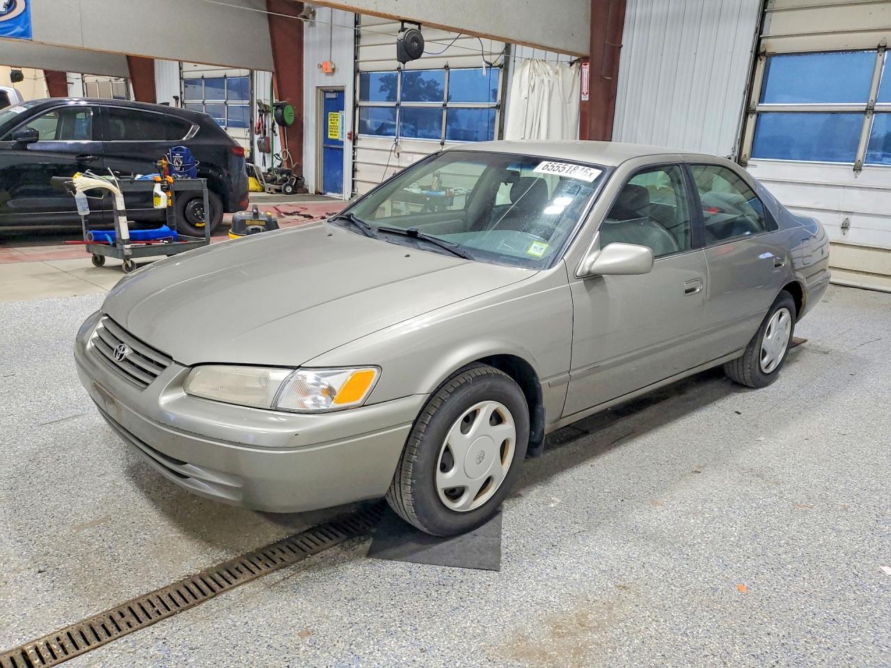 1998 Toyota Camry Le V6 Tan vin: JT2BF22K2W0140960