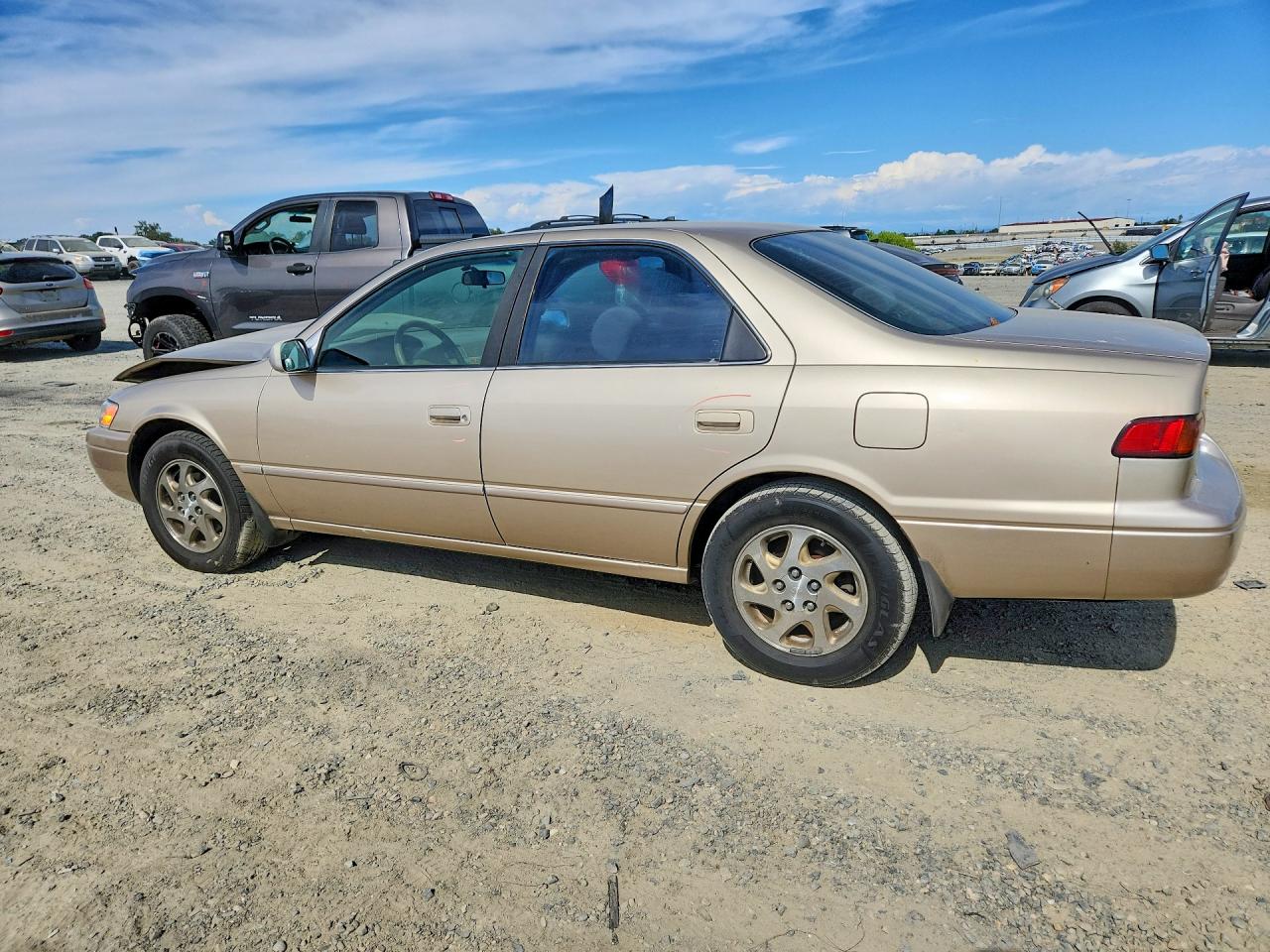 1999 Toyota Camry Le V6 Tan vin: JT2BF22K2X0164211