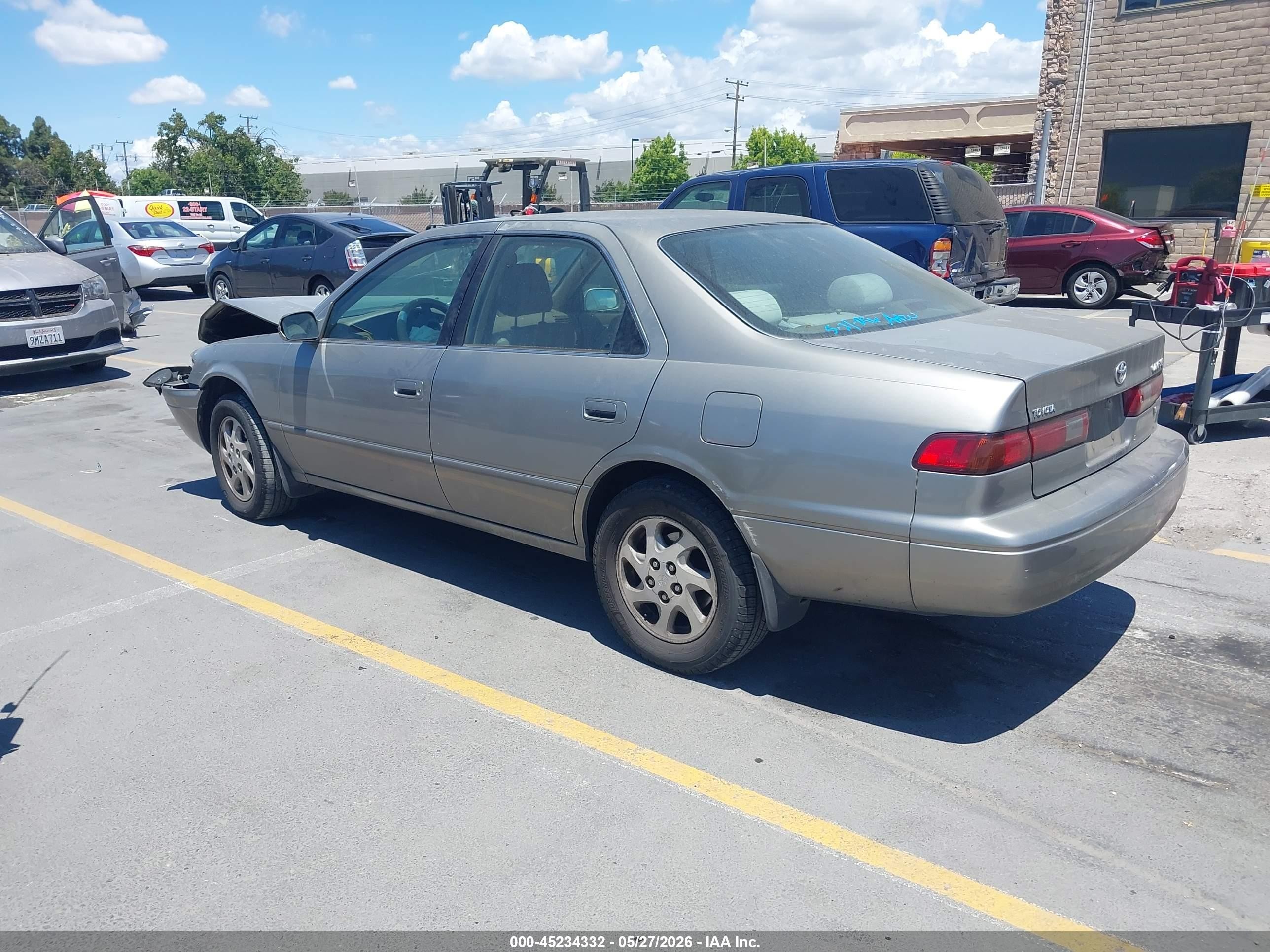 1999 Toyota Camry Le V6 Gray vin: JT2BF22K2X0171059