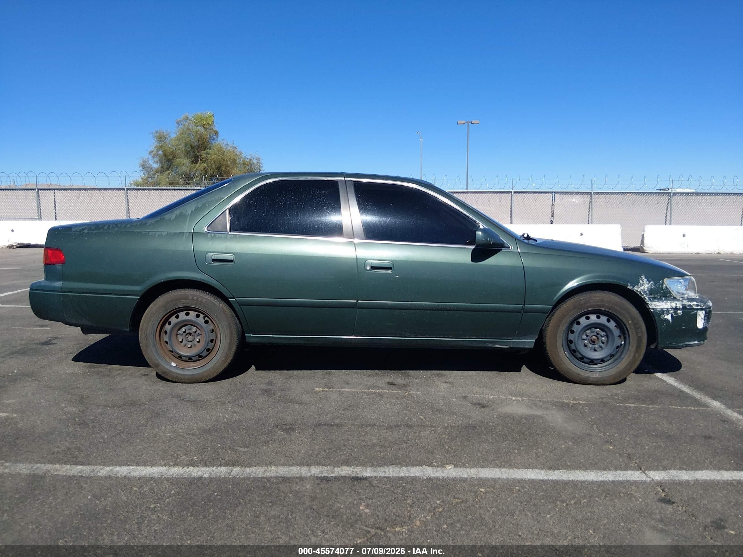 2001 Toyota Camry Le V6 Green vin: JT2BF22K310289905