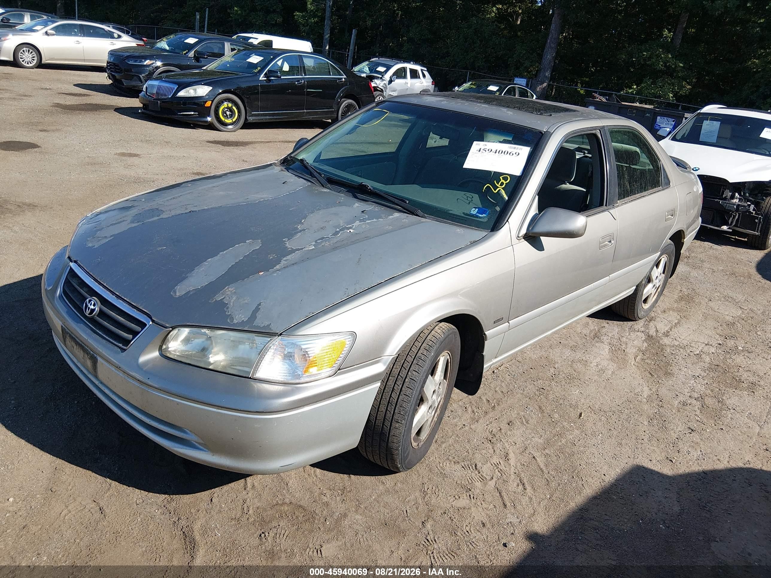 2001 Toyota Camry Le V6 Gold vin: JT2BF22K310304533