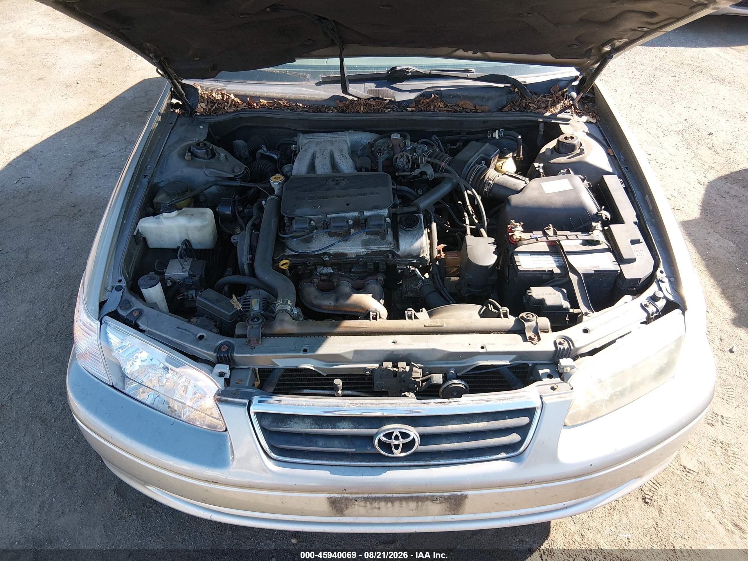 2001 Toyota Camry Le V6 Gold vin: JT2BF22K310304533