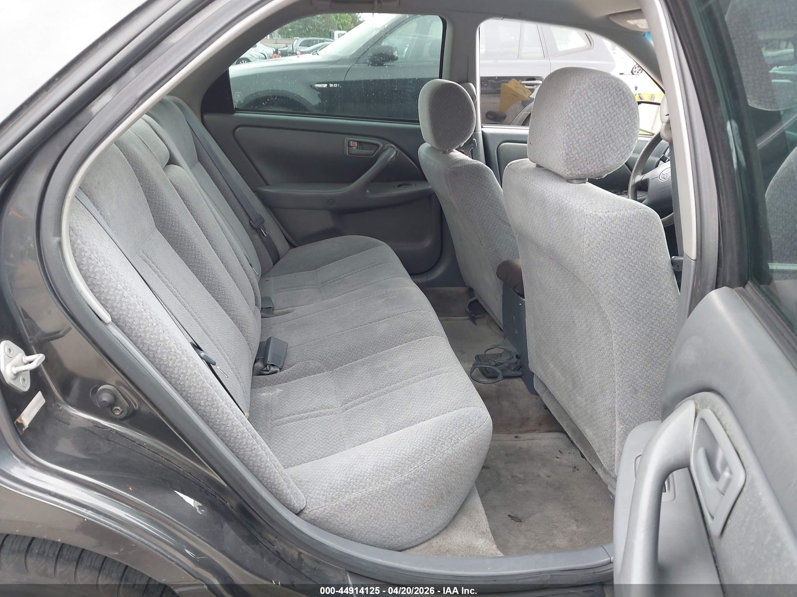 2001 Toyota Camry Le V6 Gray vin: JT2BF22K310326144