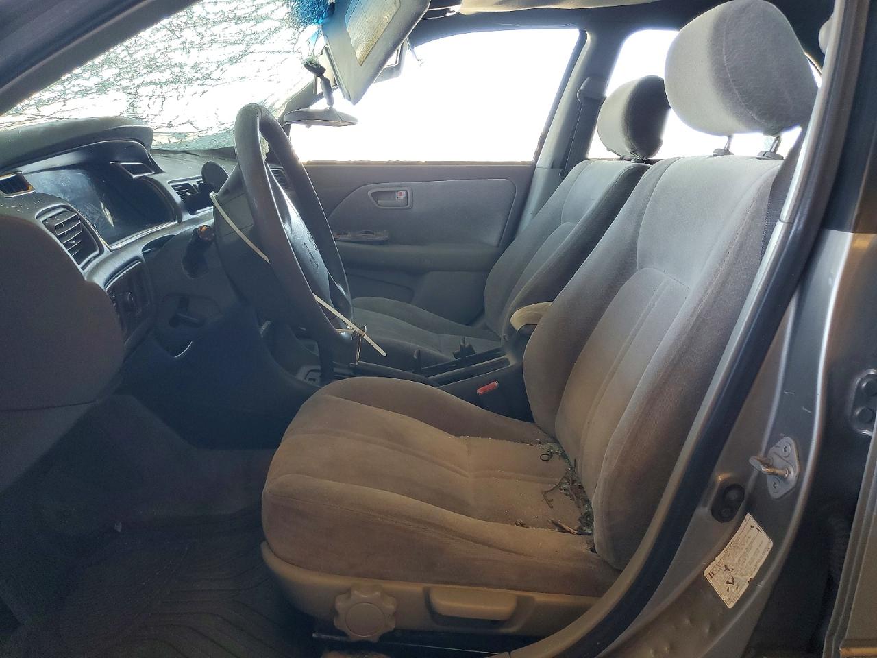 1998 Toyota Camry Le V6 Tan vin: JT2BF22K3W0089095