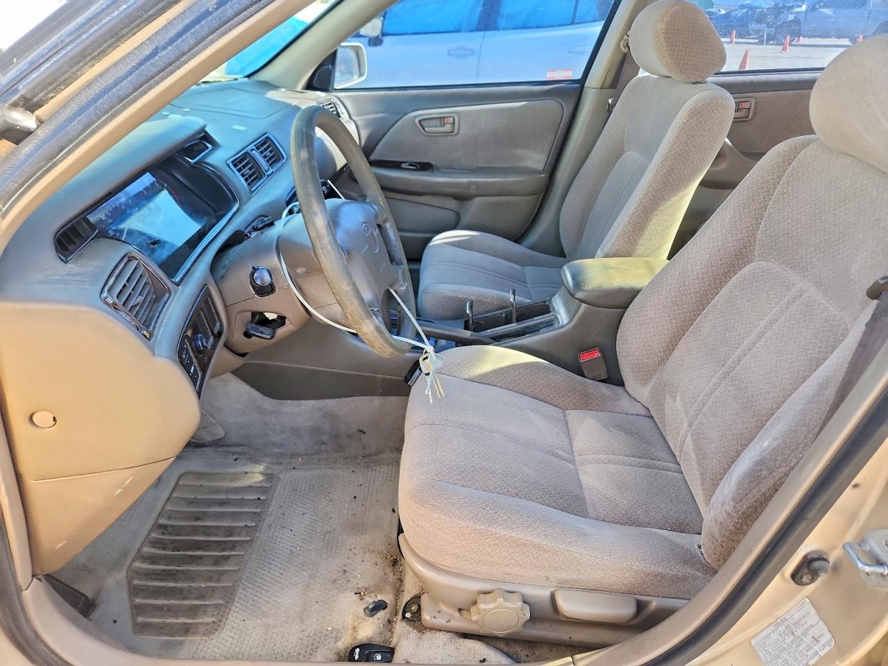 2001 Toyota Camry Le V6 Beige vin: JT2BF22K410295146
