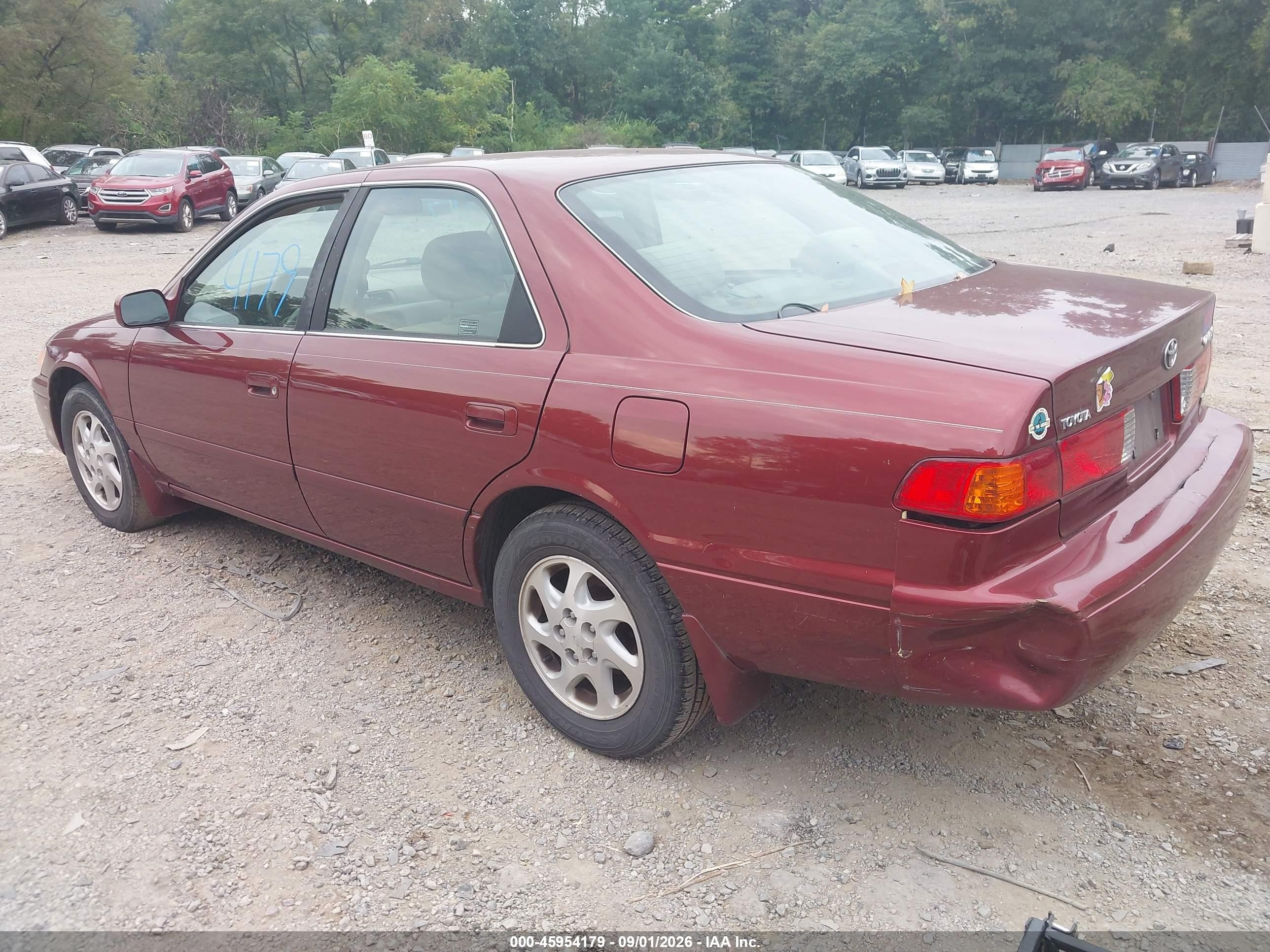 2000 Toyota Camry Le V6 Red vin: JT2BF22K4Y0243896