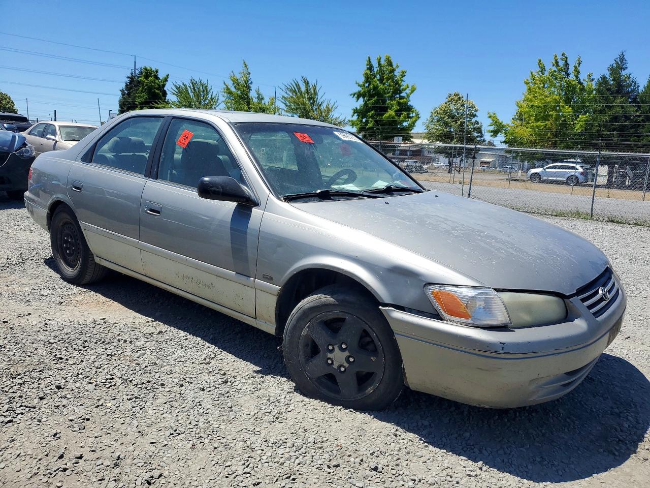 2001 Toyt Camry Silver vin: JT2BF22K510299352