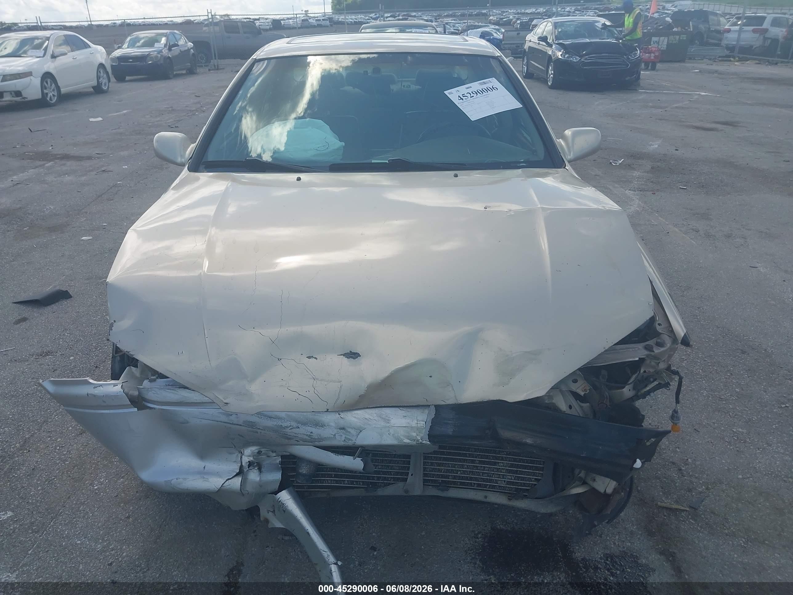 2001 Toyota Camry Le V6 Beige vin: JT2BF22K510314691