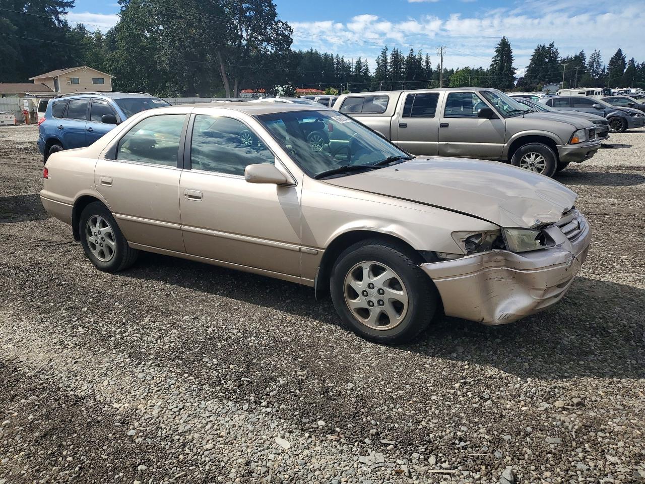 1999 Toyota Camry Le Tan vin: JT2BF22K5X0162744
