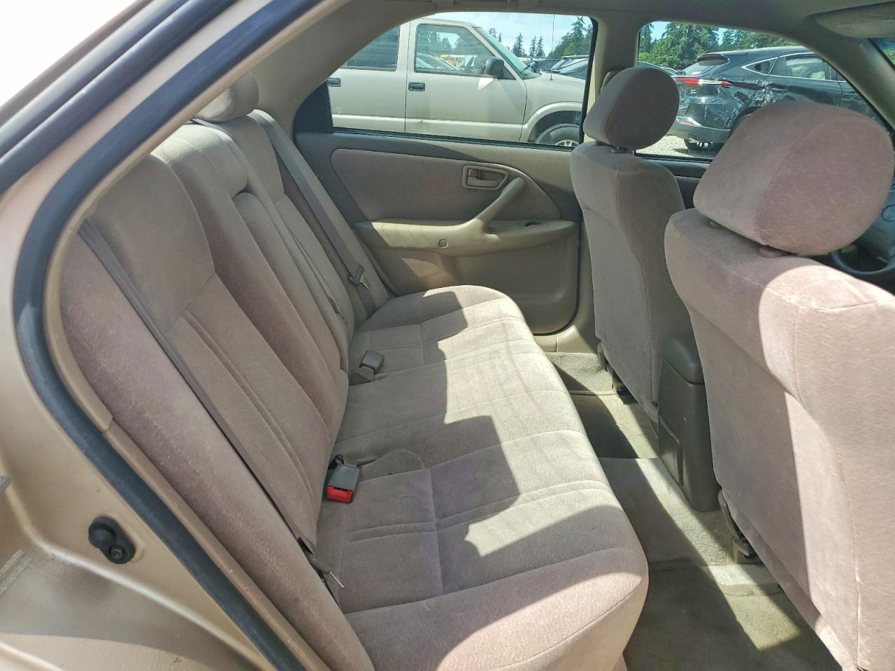 1999 Toyota Camry Le Tan vin: JT2BF22K5X0162744