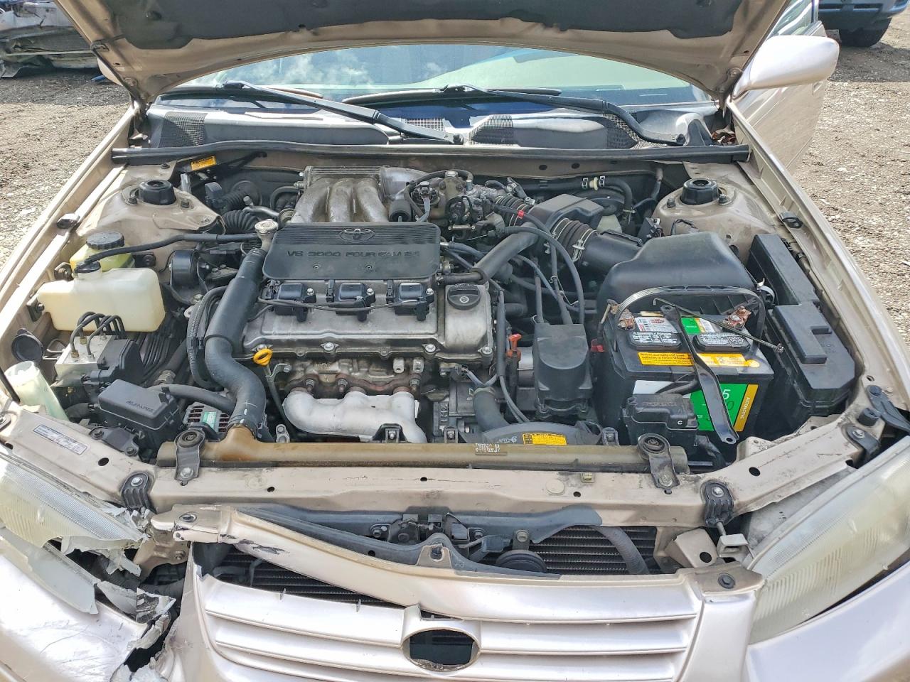 1999 Toyota Camry Le Tan vin: JT2BF22K5X0162744