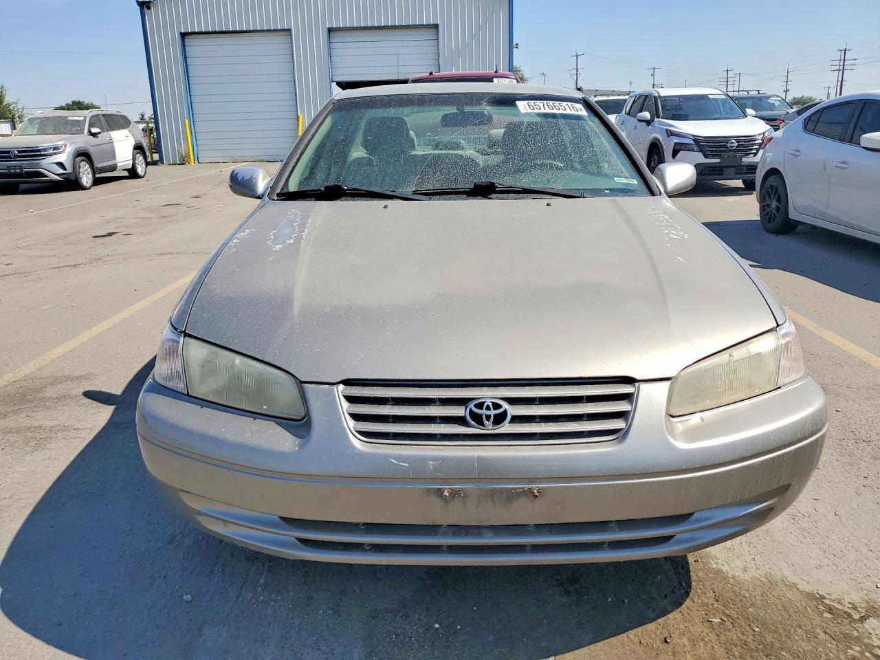 1998 Toyota Camry Серый vin: JT2BF22K6W0141111