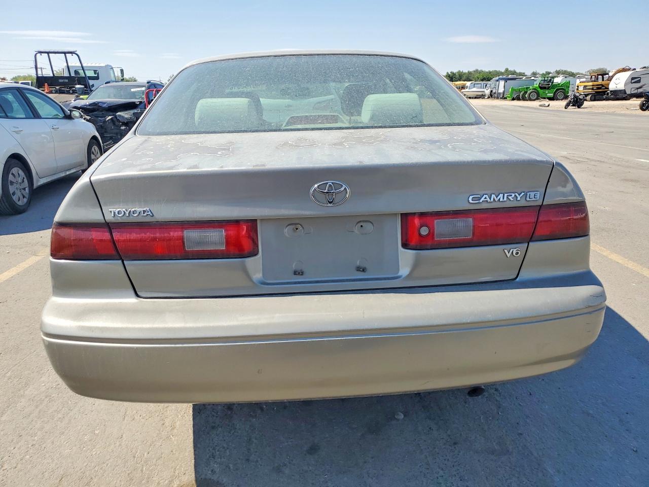 1998 Toyota Camry Серый vin: JT2BF22K6W0141111