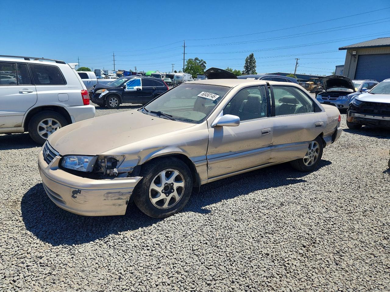 2000 Toyota Camry Le V6 Gold vin: JT2BF22K6Y0284708