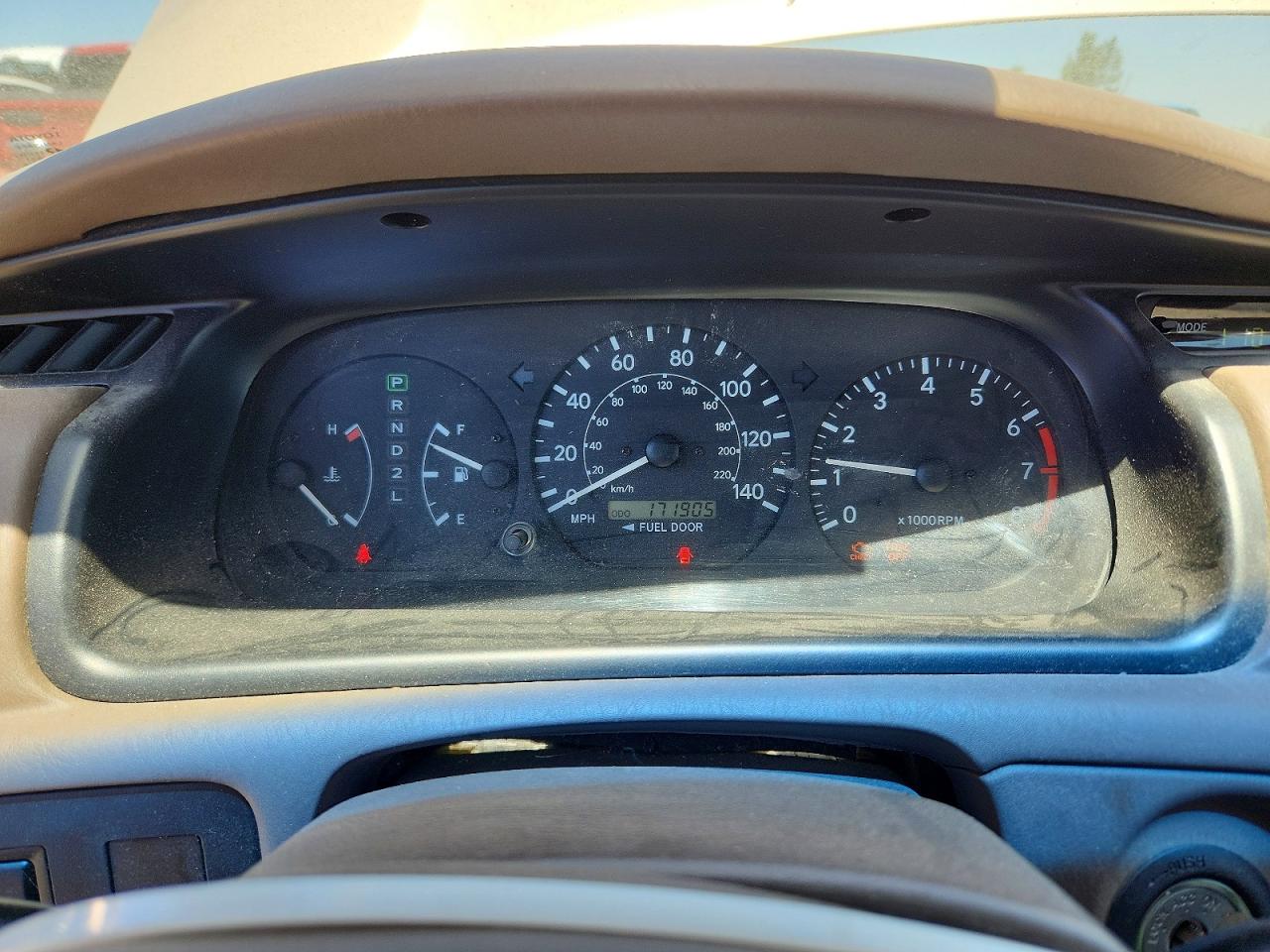 2000 Toyota Camry Le V6 Gold vin: JT2BF22K6Y0284708