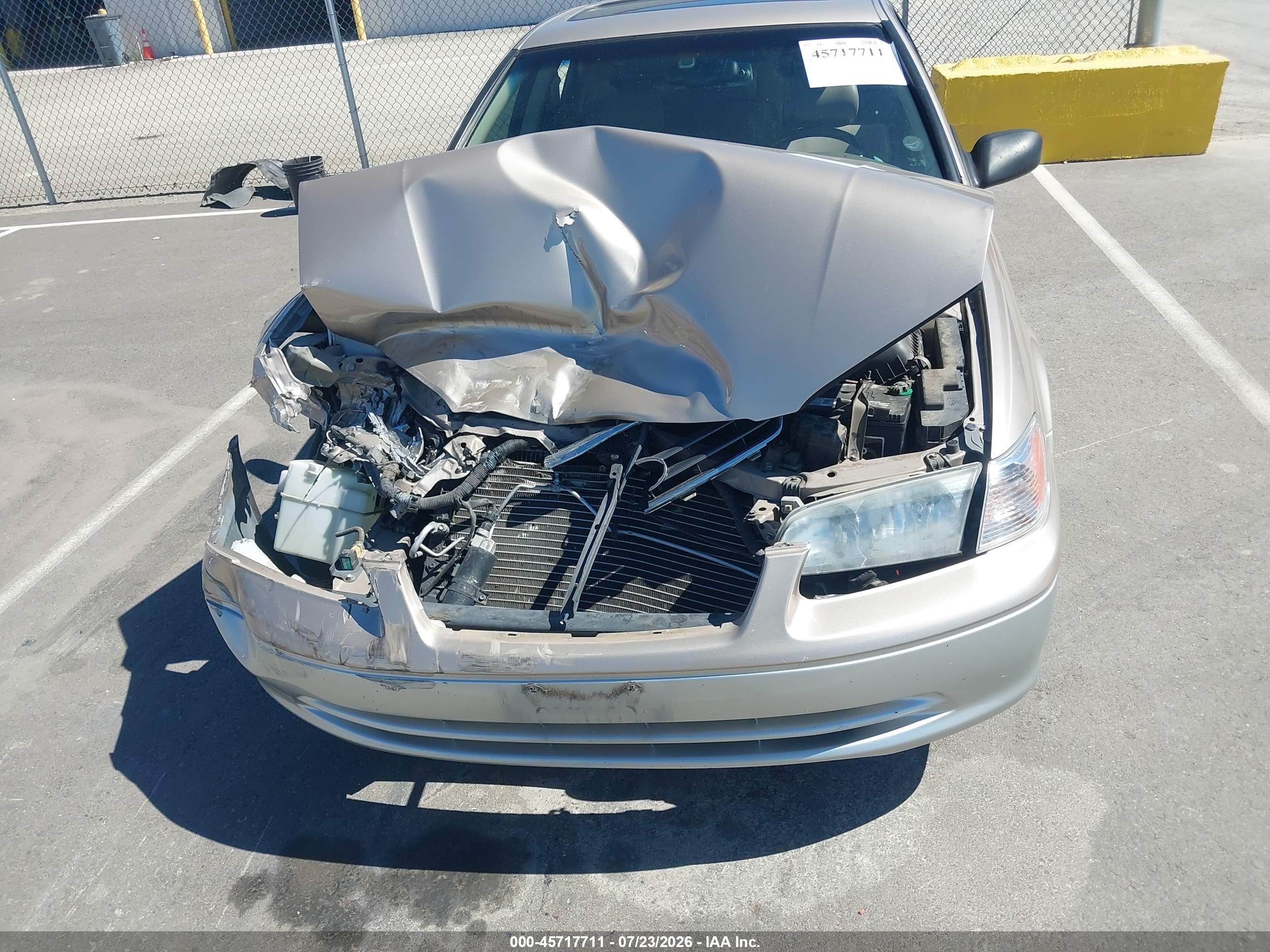 2001 Toyota Camry Le V6 Cream vin: JT2BF22K710308388