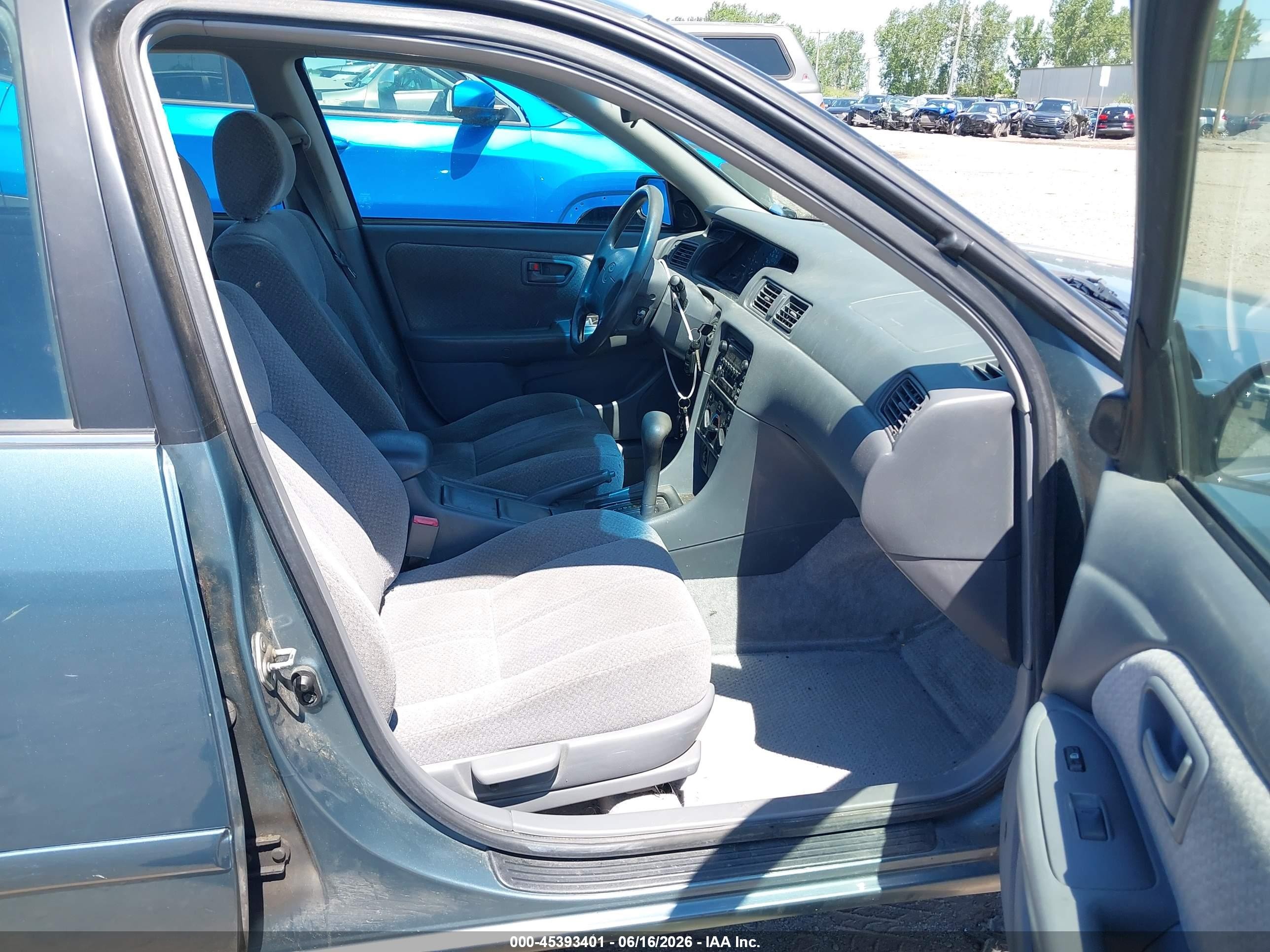 2001 Toyota Camry Le V6 Green vin: JT2BF22K710328320