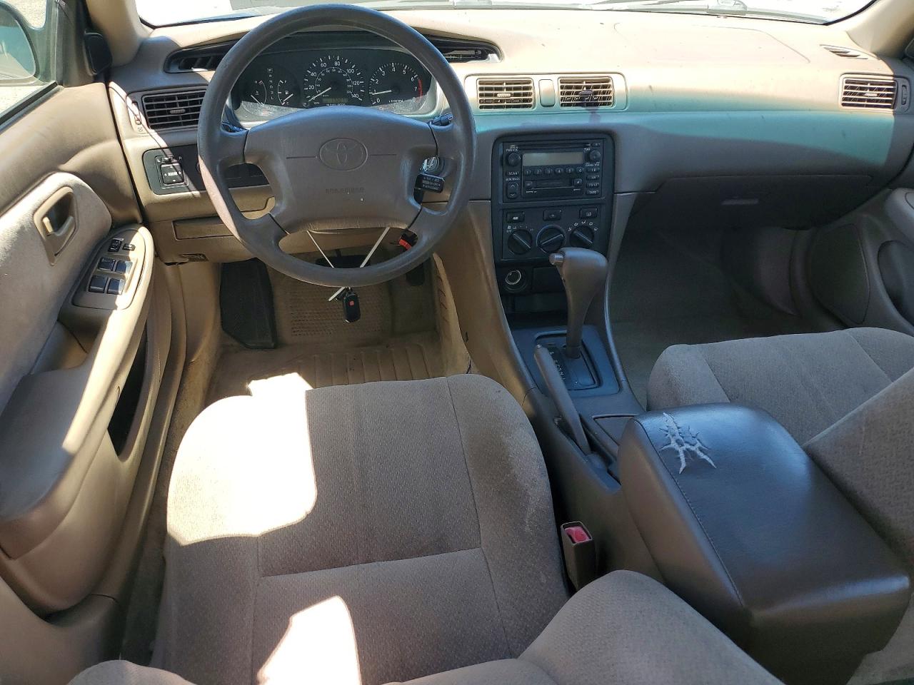 2000 Toyota Camry Le V6 Green vin: JT2BF22K7Y0237400
