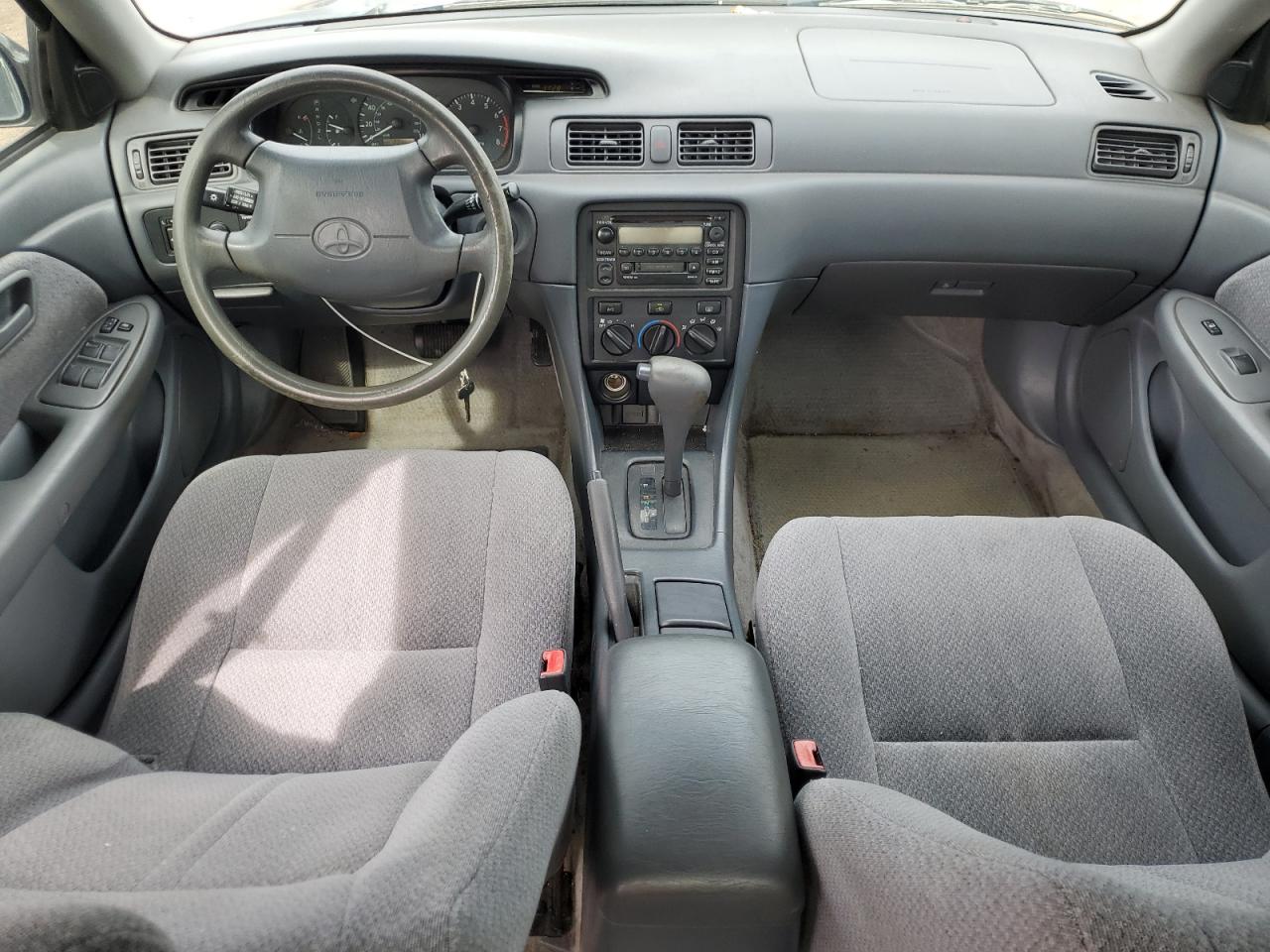 2000 Toyota Camry Ce Charcoal vin: JT2BF22K7Y0251247