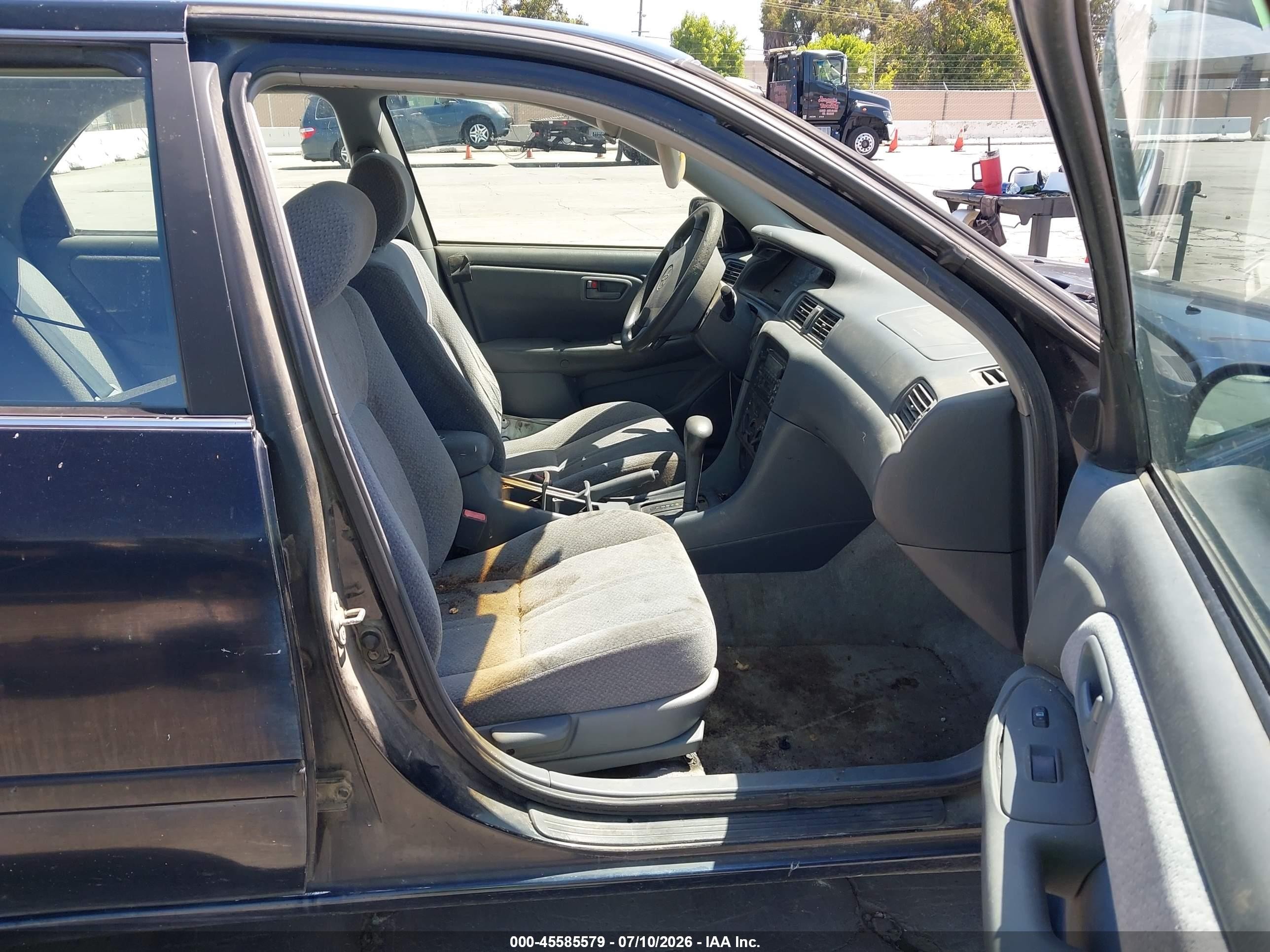 2000 Toyota Camry Le V6 Black vin: JT2BF22K7Y0258683