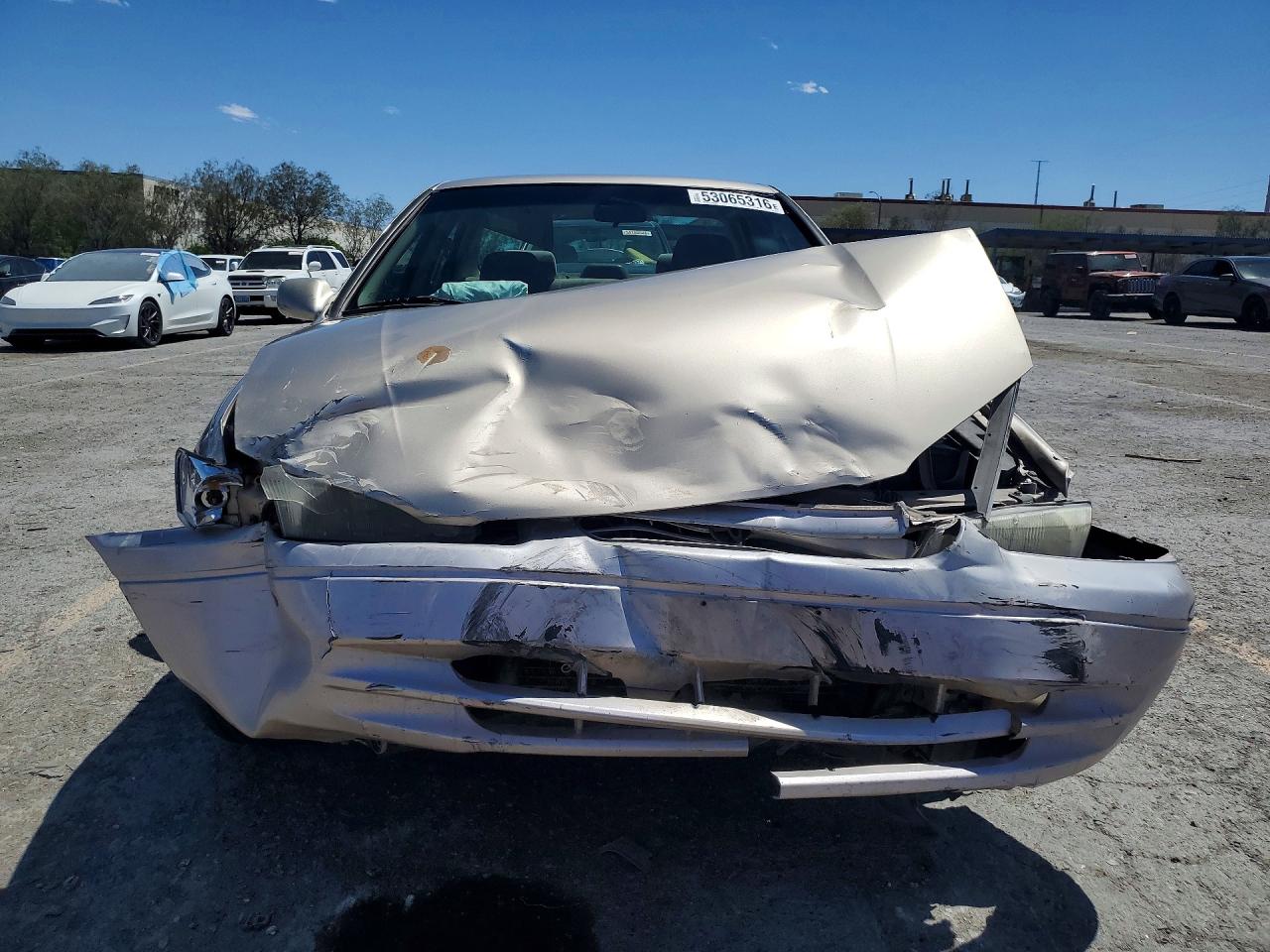 1997 Toyota Camry Le V6 Gold vin: JT2BF22K8V0067771