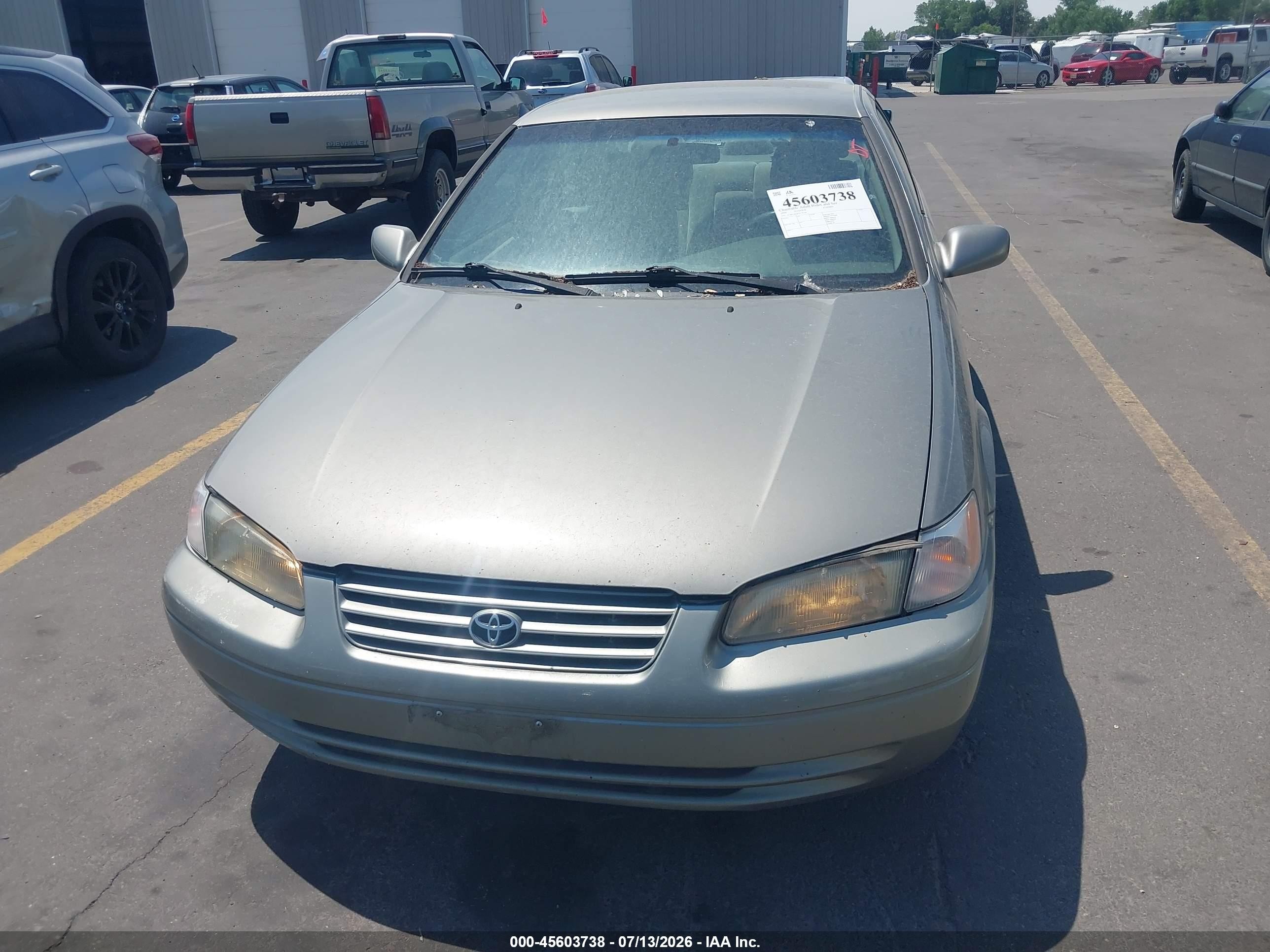 1999 Toyota Camry Le V6 Золотой vin: JT2BF22K8X0179344