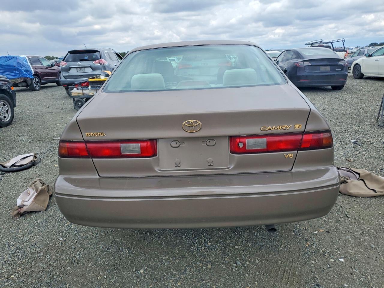 1999 Toyota Camry Le V6 Gray vin: JT2BF22K8X0192742