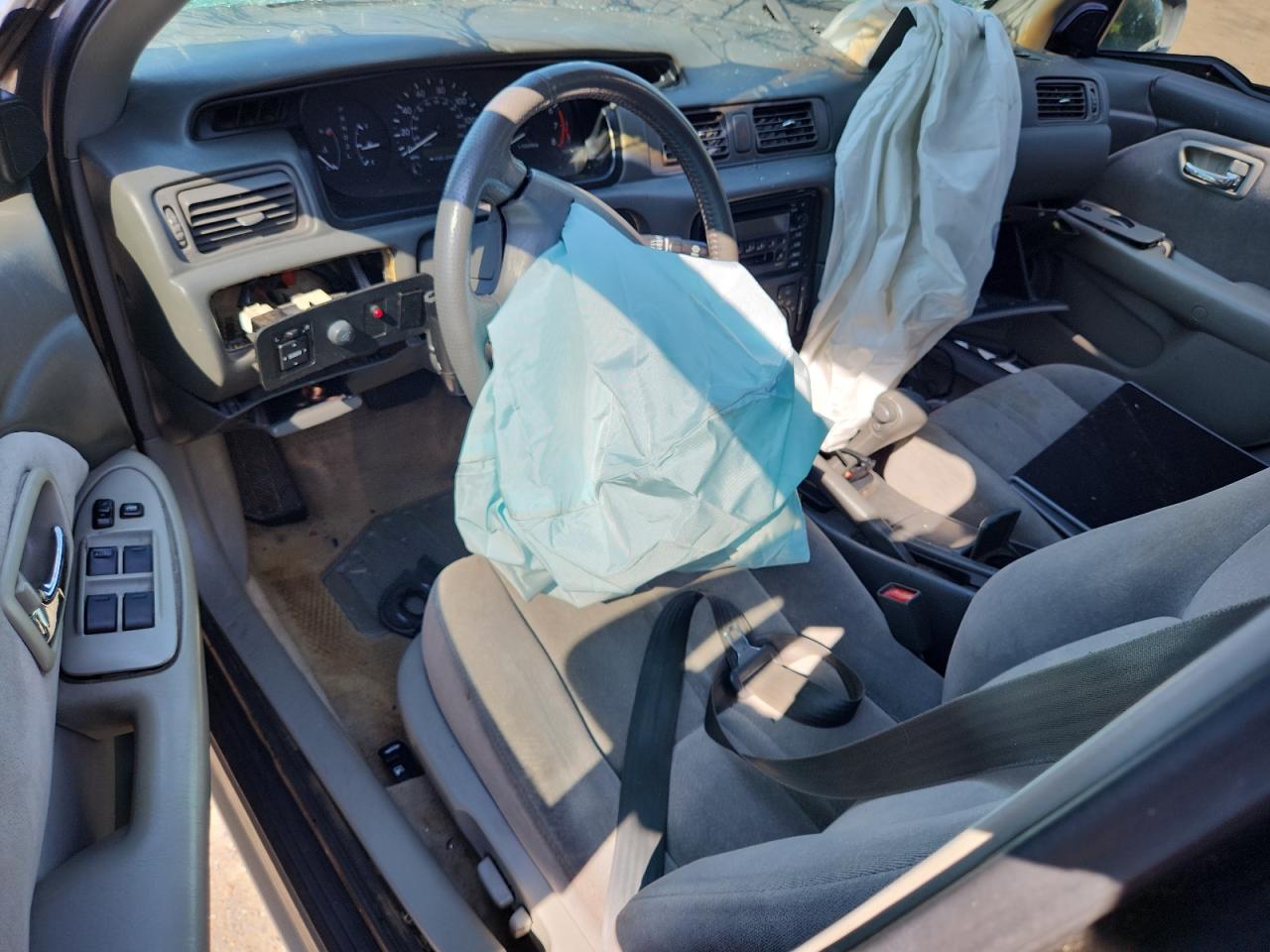 2001 Toyota Camry Gray vin: JT2BF22K910318906