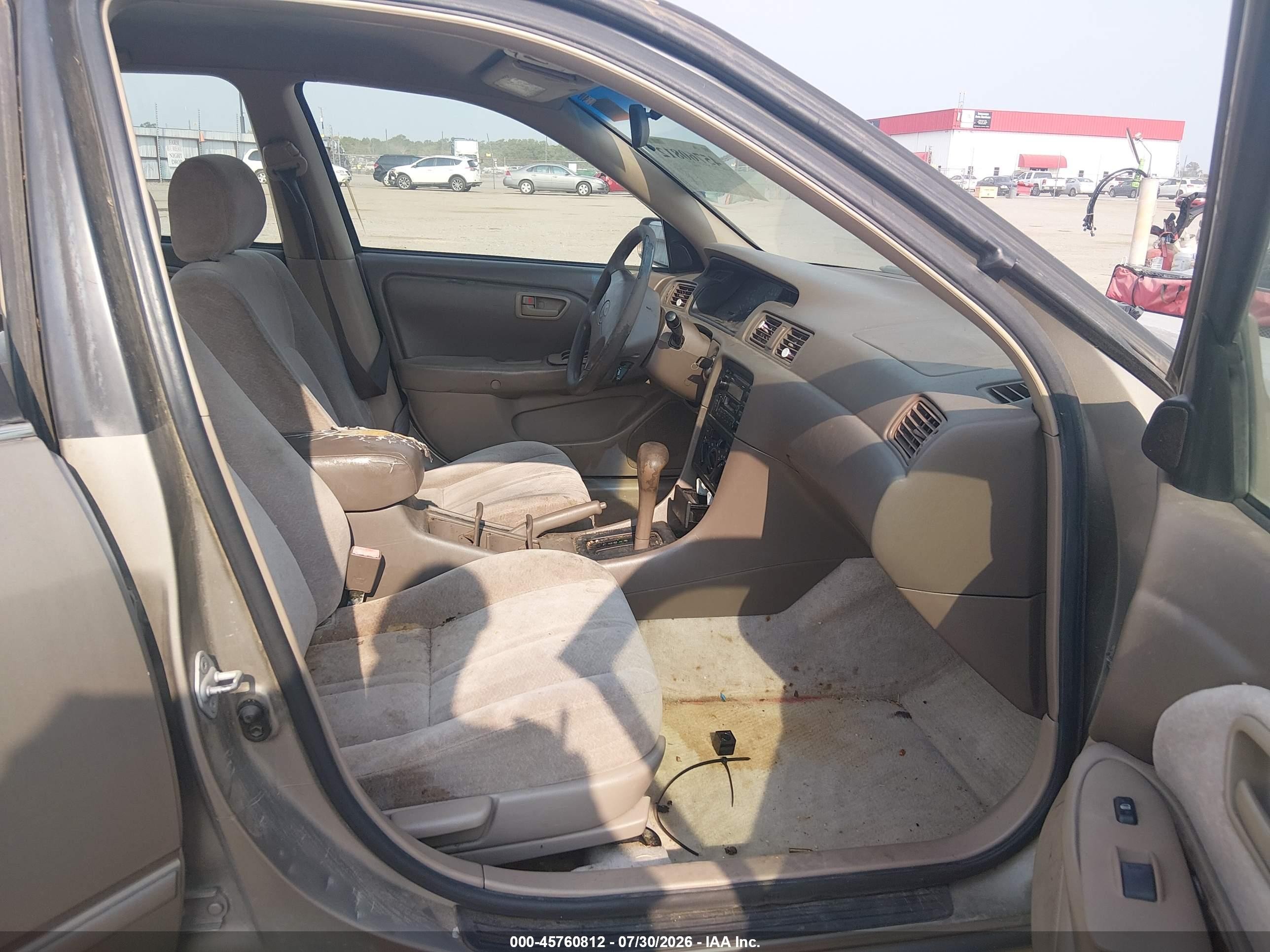 1999 Toyota Camry Le V6 Brown vin: JT2BF22K9X0198663