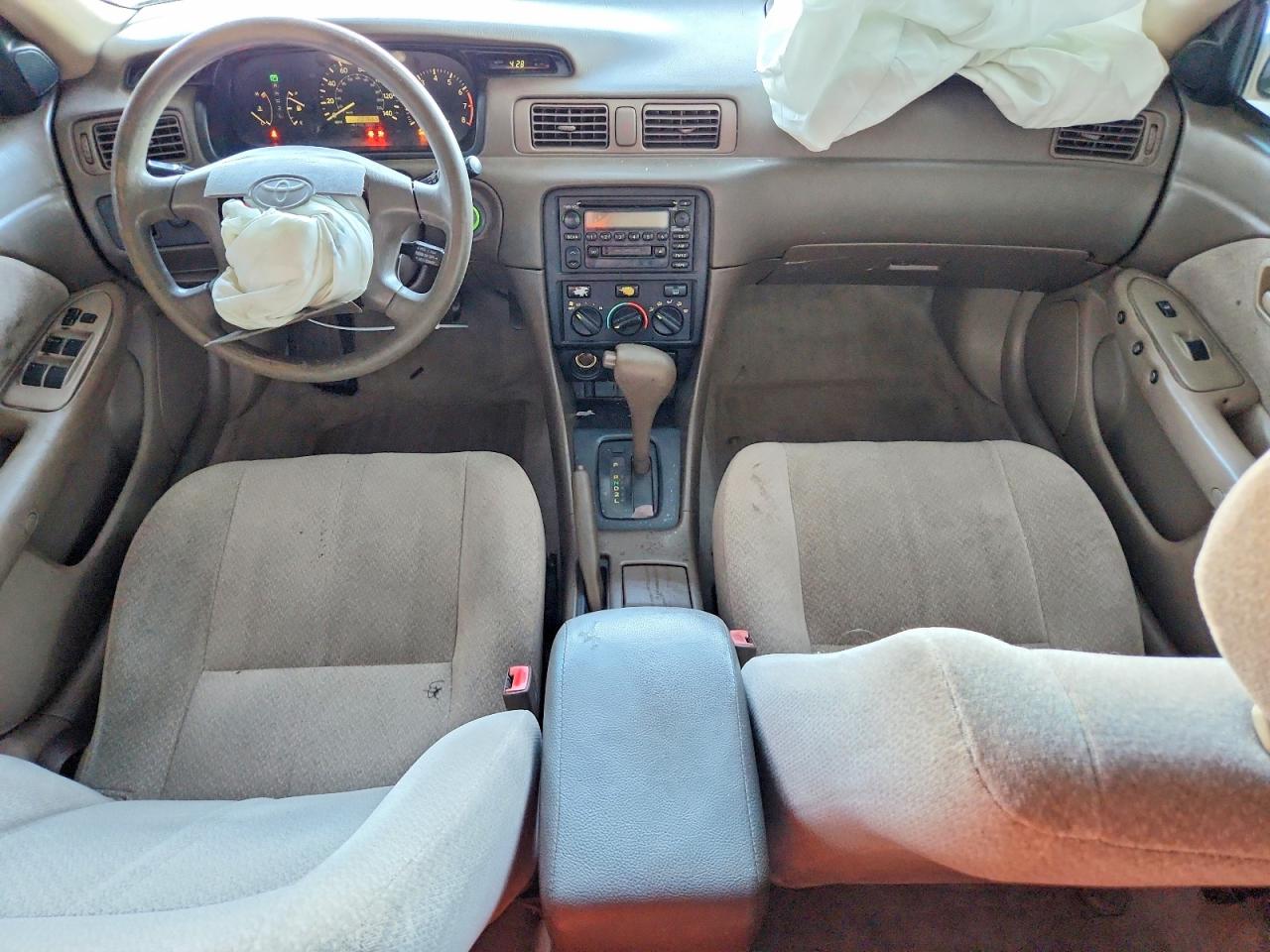 2000 Toyota Camry Le V6 Tan vin: JT2BF22K9Y0250844