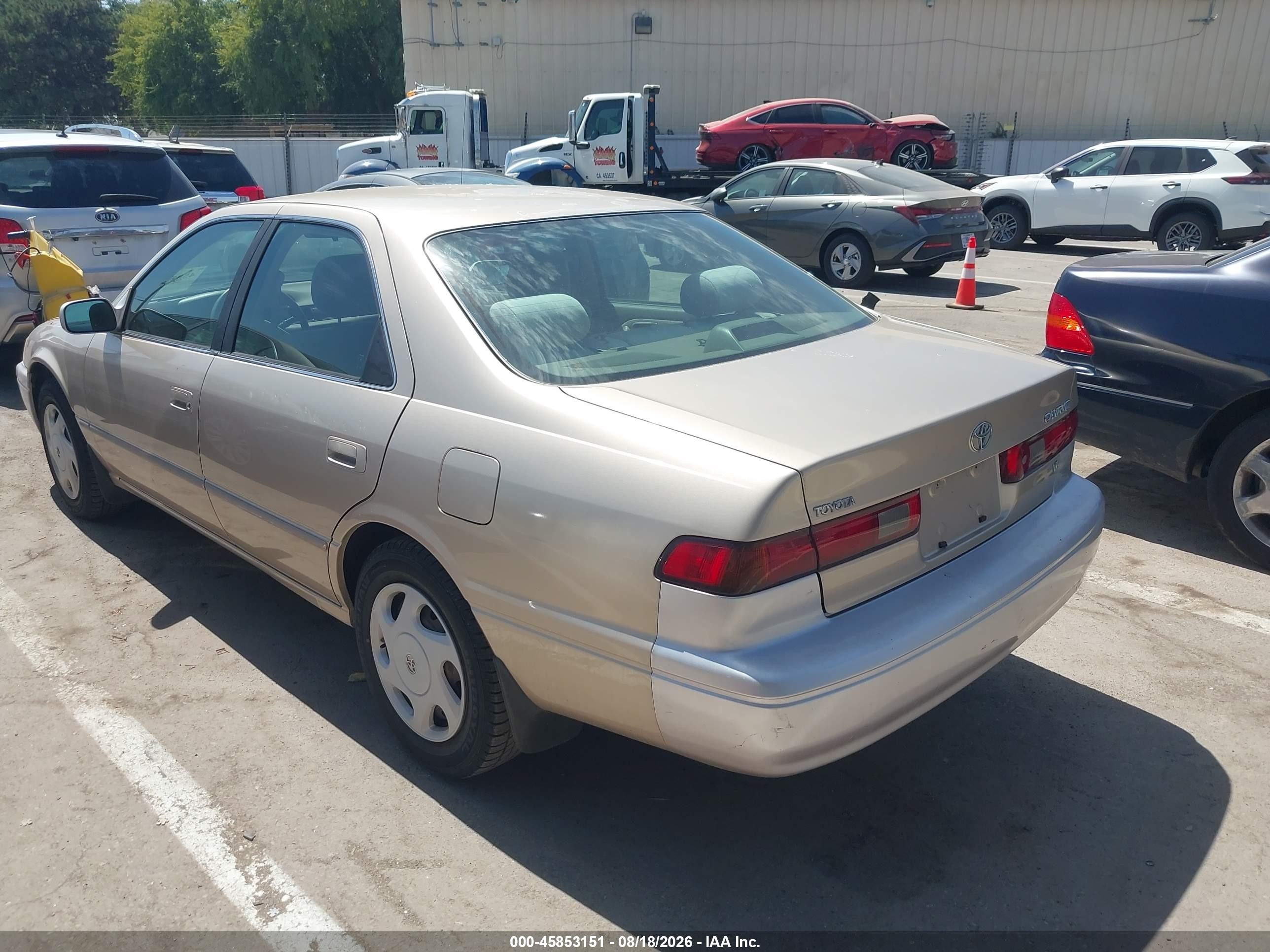 1998 Toyota Camry Le V6 Желто-коричневый vin: JT2BF22KXW0100223