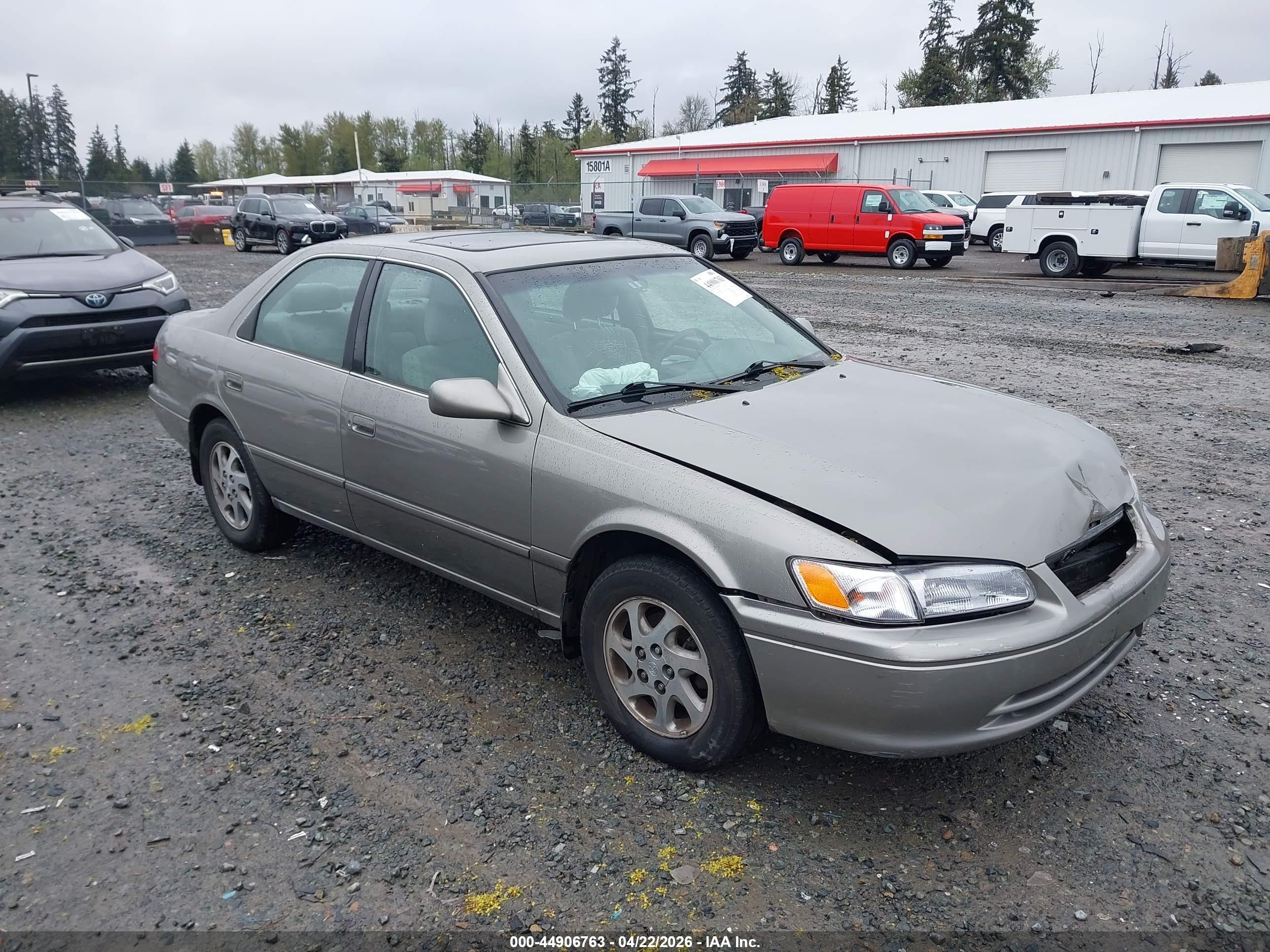 1998 Toyota Camry Le V6 Gray vin: JT2BF28K0W0100609