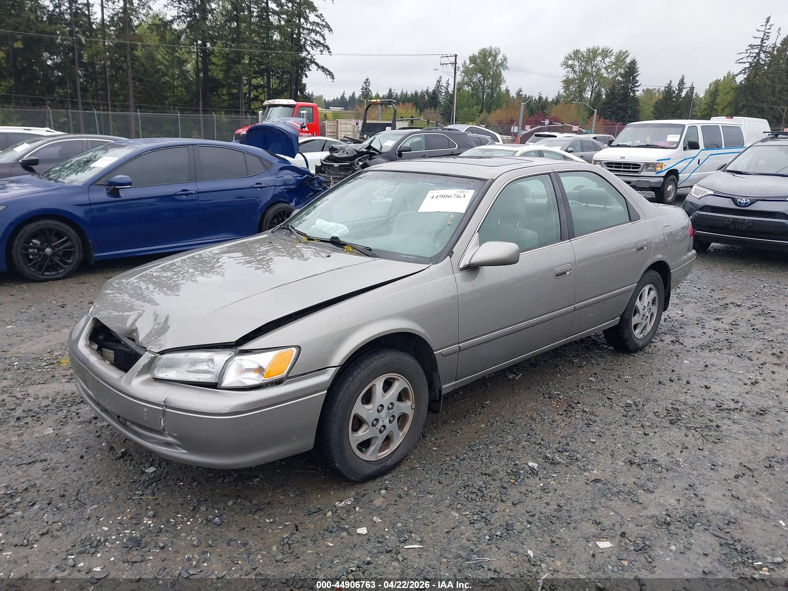 1998 Toyota Camry Le V6 Gray vin: JT2BF28K0W0100609