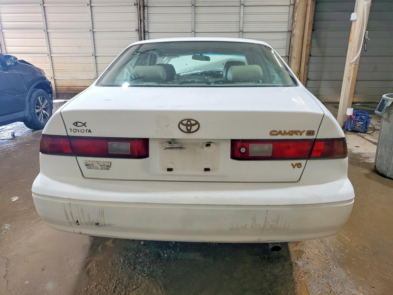 1999 Toyota Camry Xle V6 Белый vin: JT2BF28K0X0199398