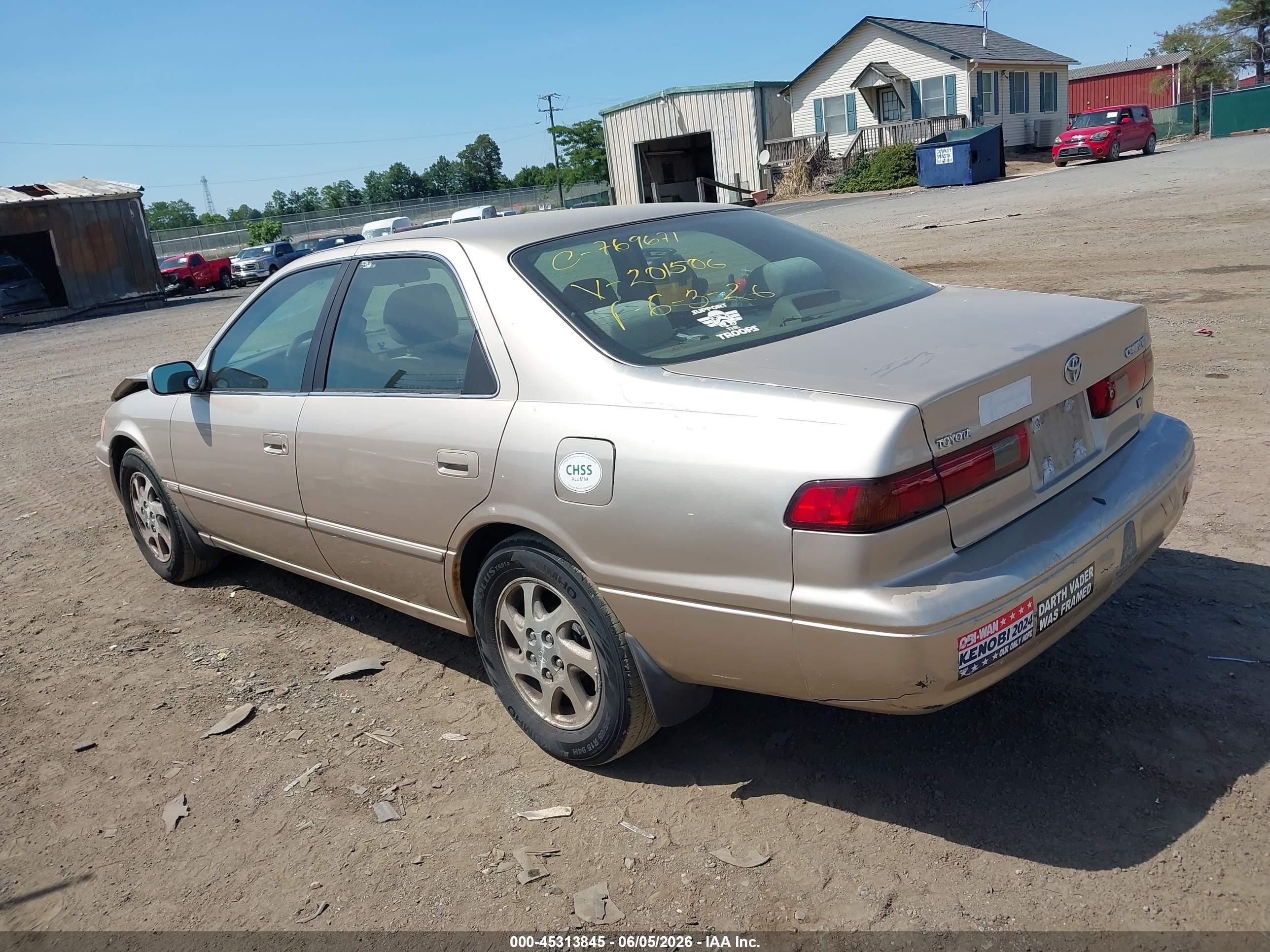 1999 Toyota Camry Le V6 Бежевый vin: JT2BF28K0X0201506