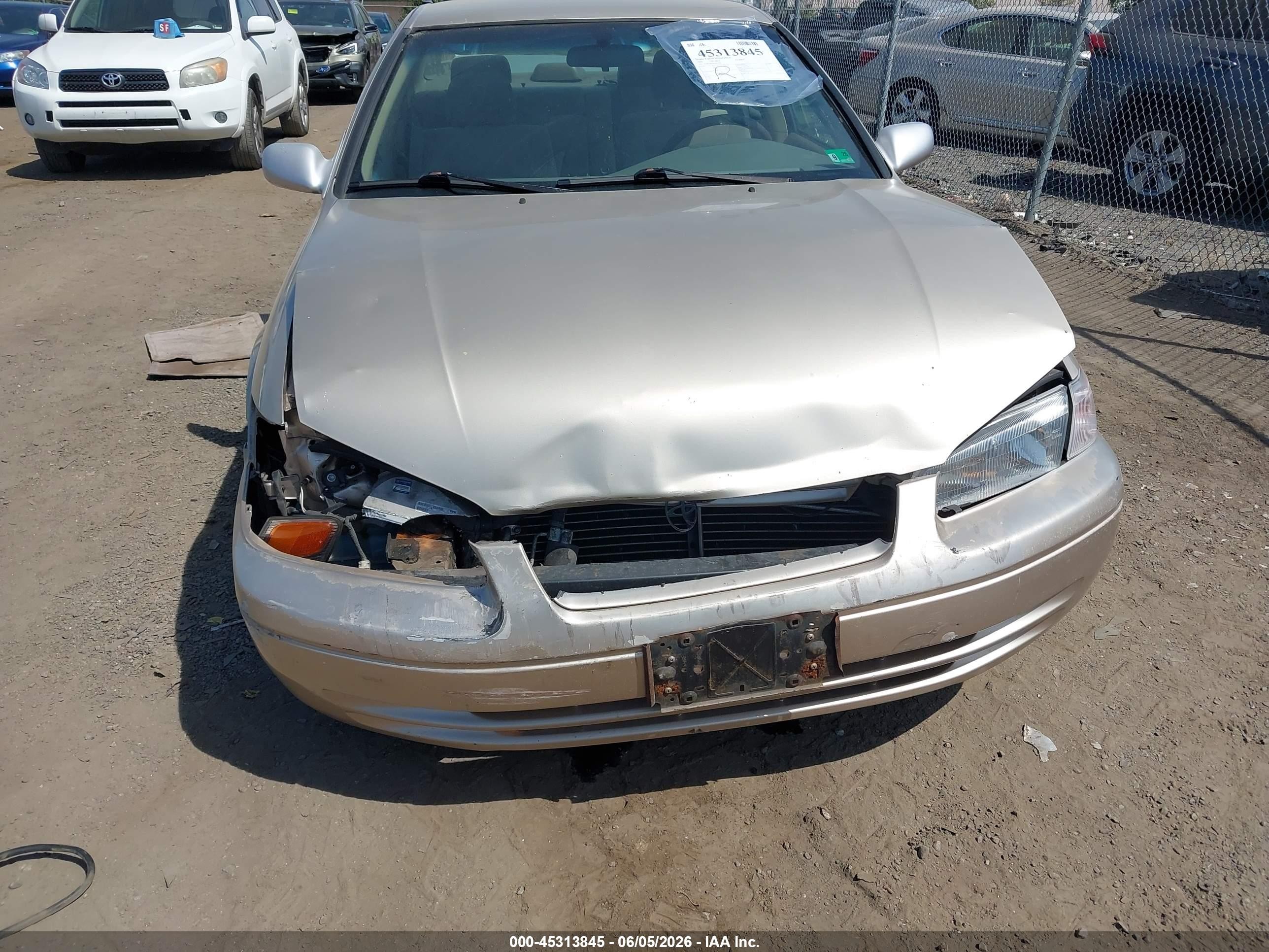 1999 Toyota Camry Le V6 Бежевый vin: JT2BF28K0X0201506