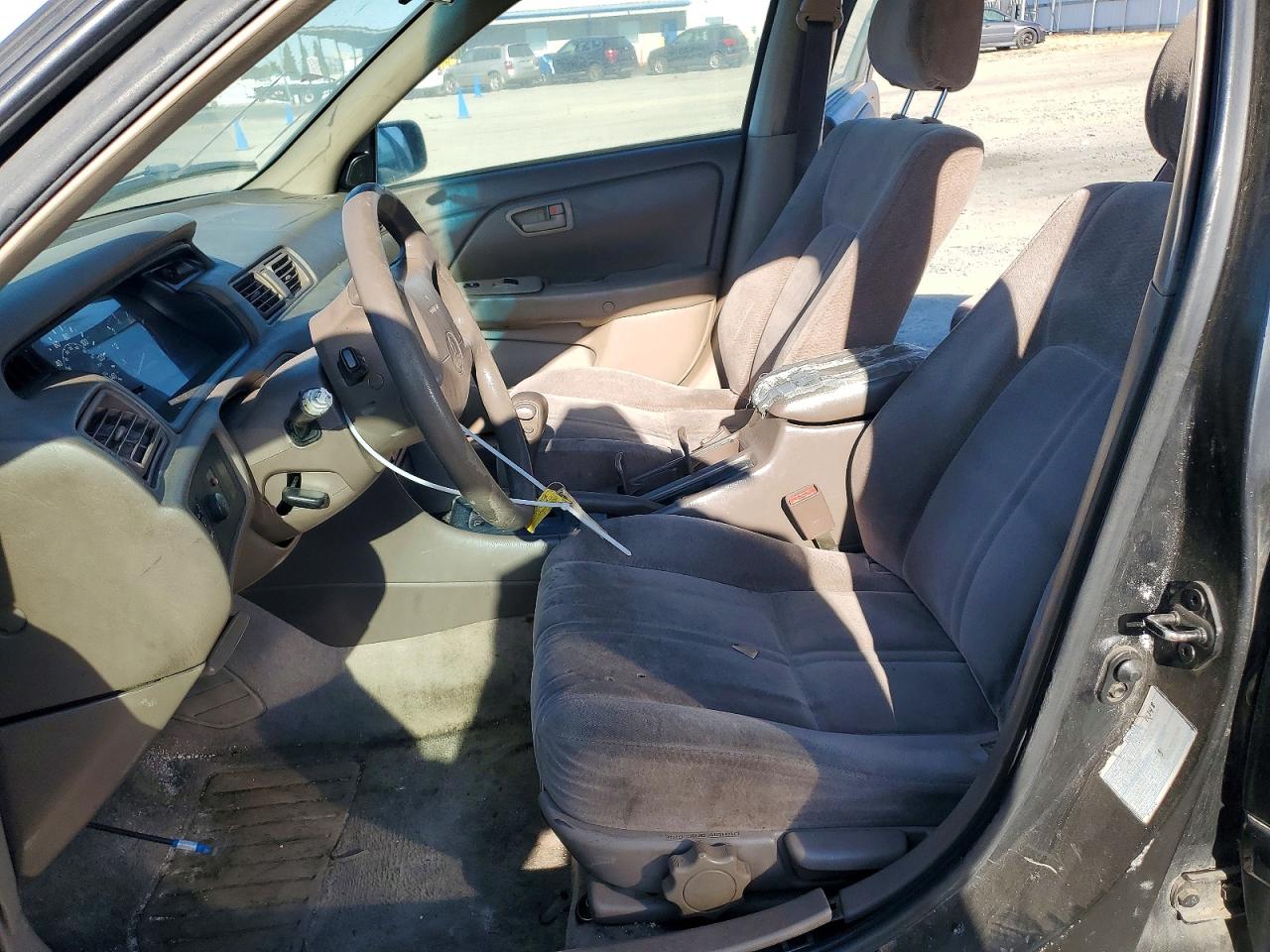 1998 Toyota Camry Le V6 Black vin: JT2BF28K1W0093587