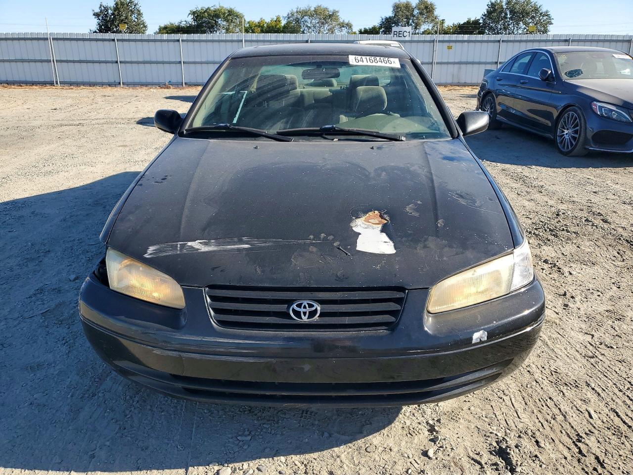 1998 Toyota Camry Le V6 Black vin: JT2BF28K1W0093587