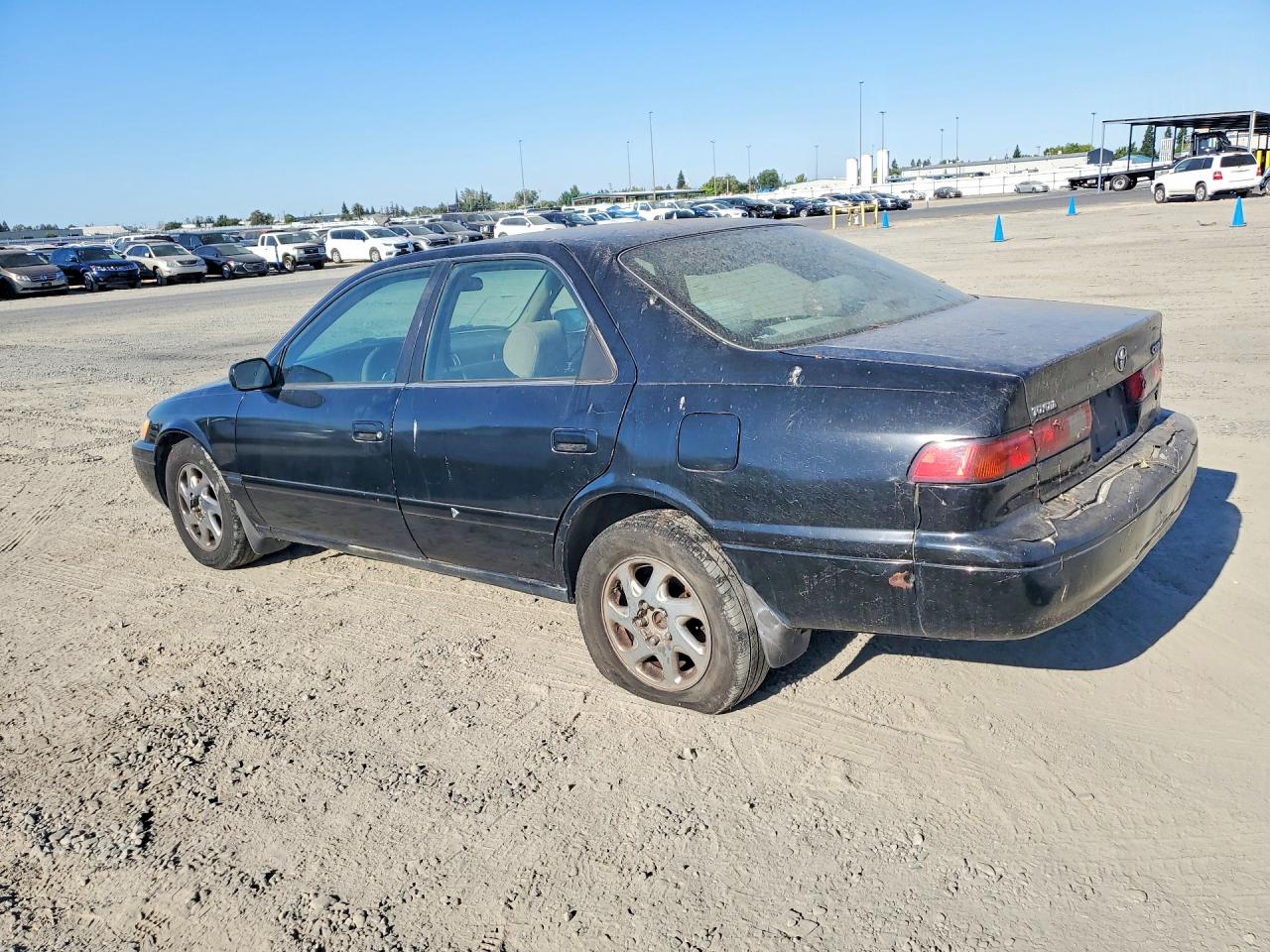 1998 Toyota Camry Le V6 Black vin: JT2BF28K1W0093587