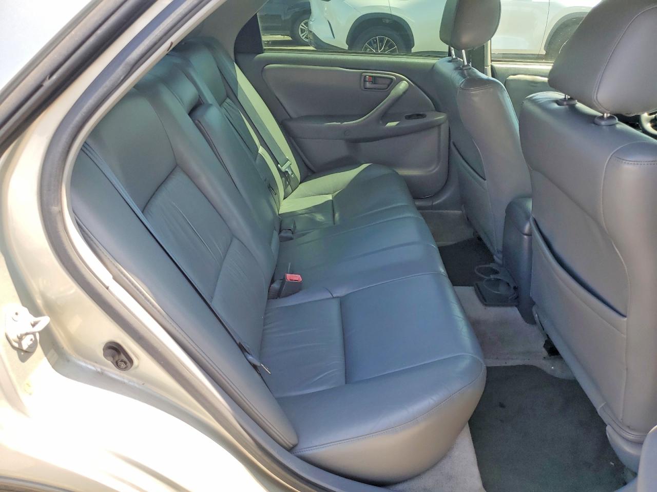 2000 Toyota Camry Xle V6 Silver vin: JT2BF28K1Y0260744